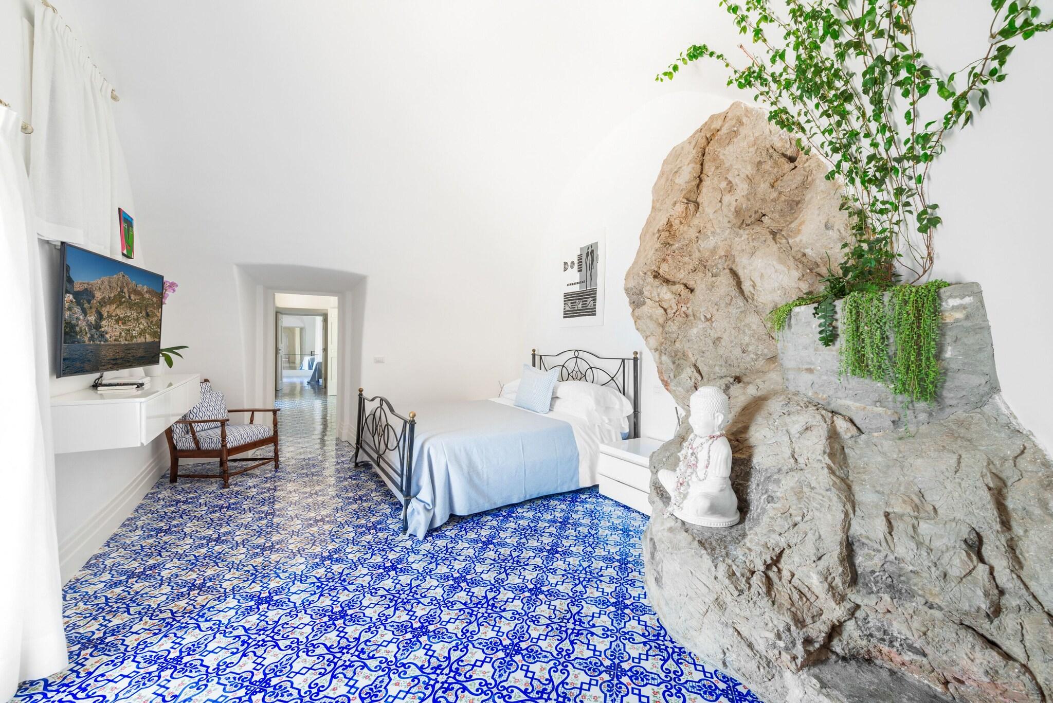 Suite Two Queen Beds