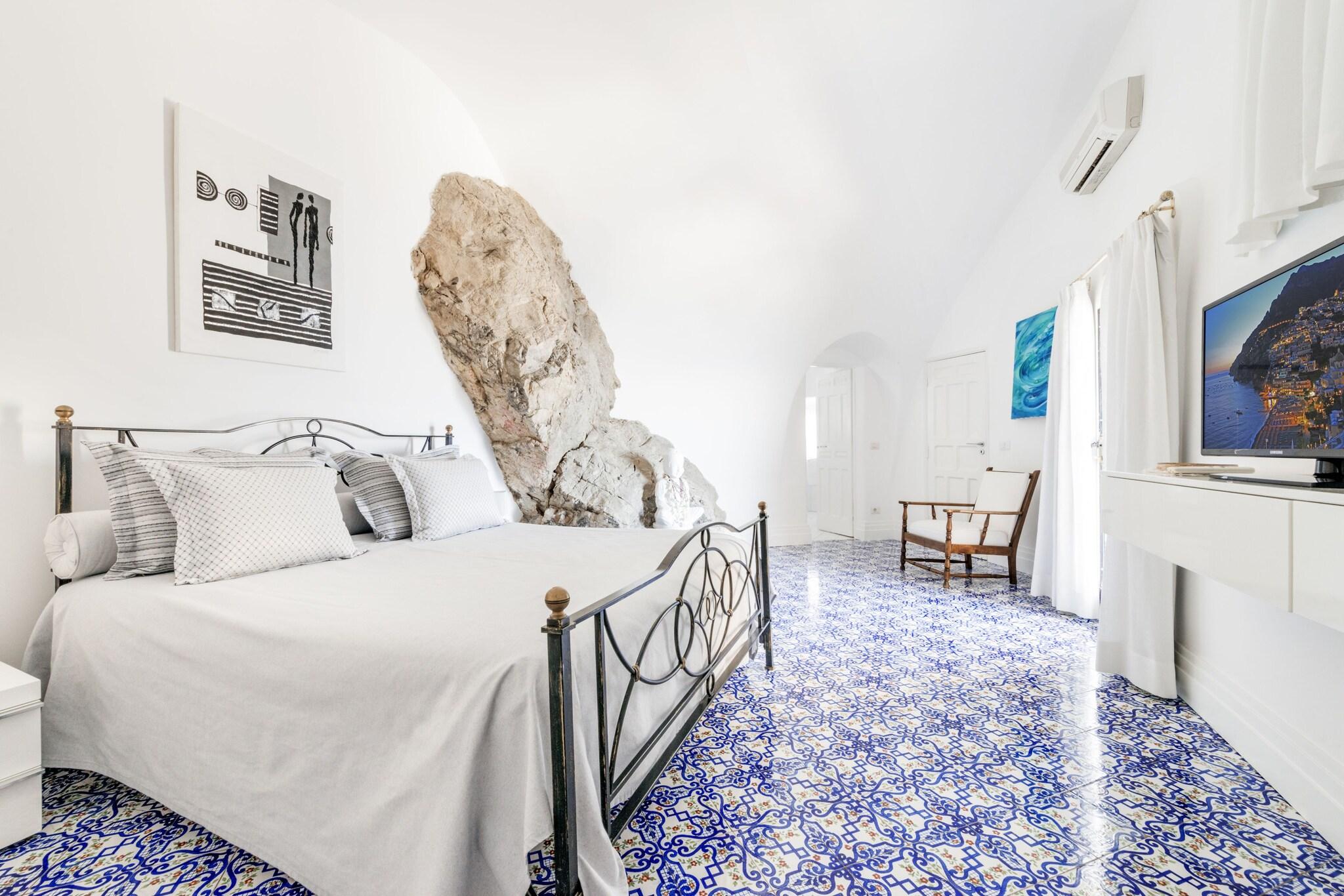 Suite Two Queen Beds