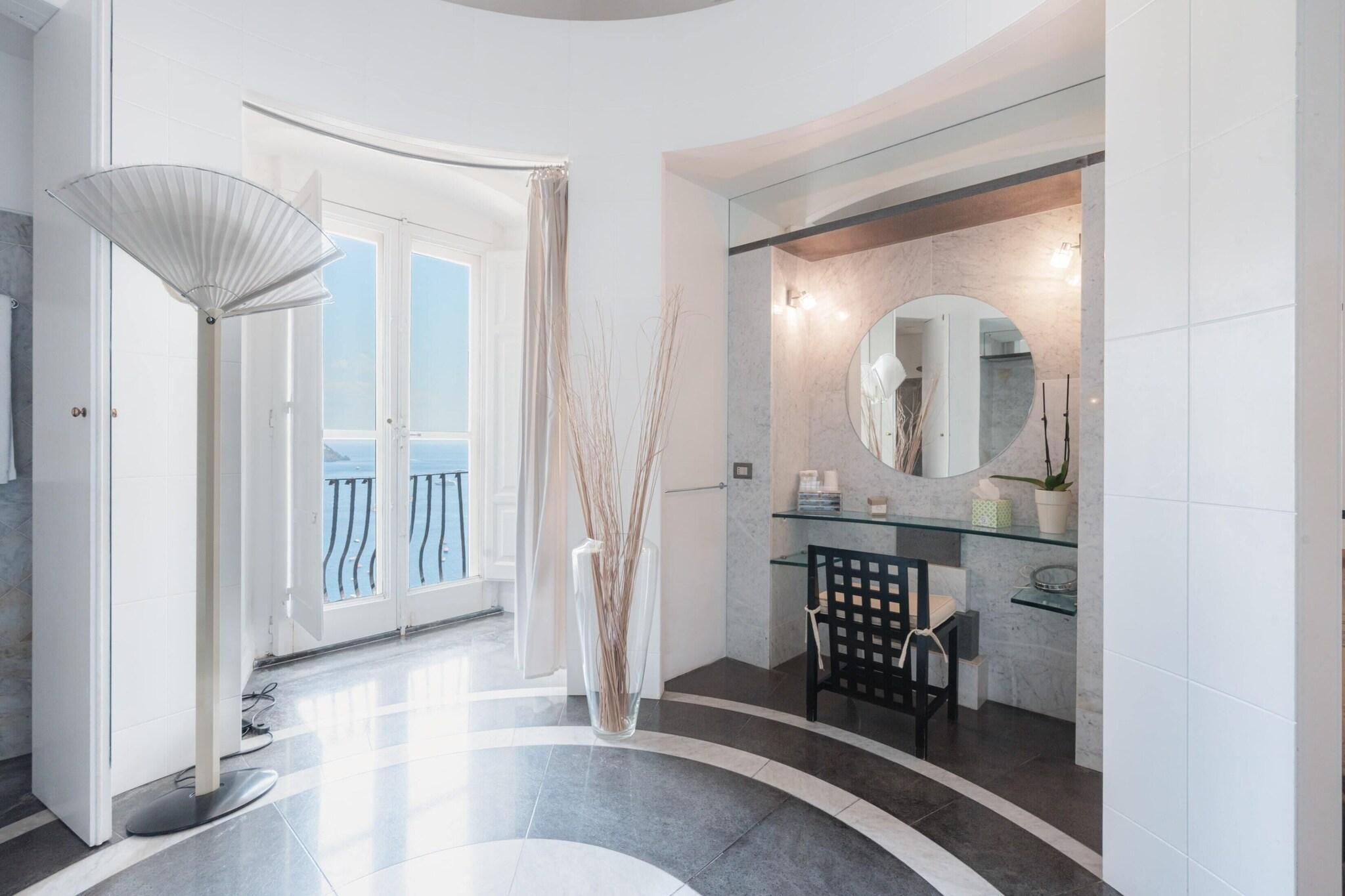 Suite Sea View King Bed