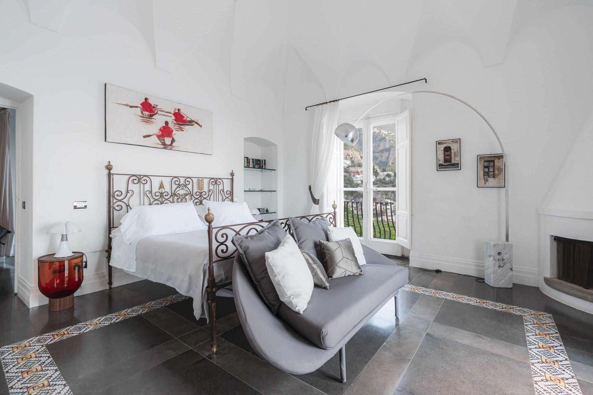 Suite Sea View King Bed