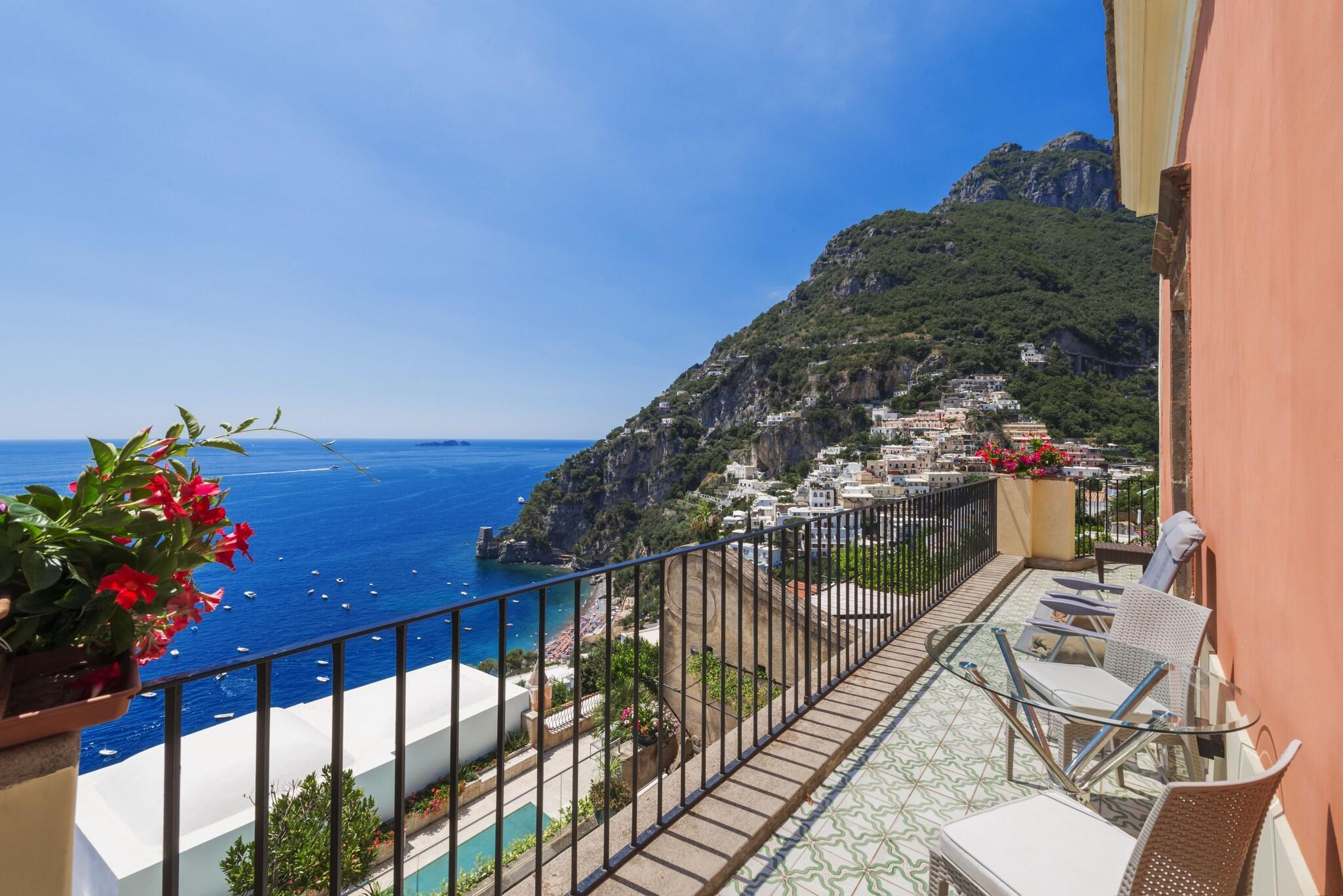 Double Deluxe Sea View with Balcony