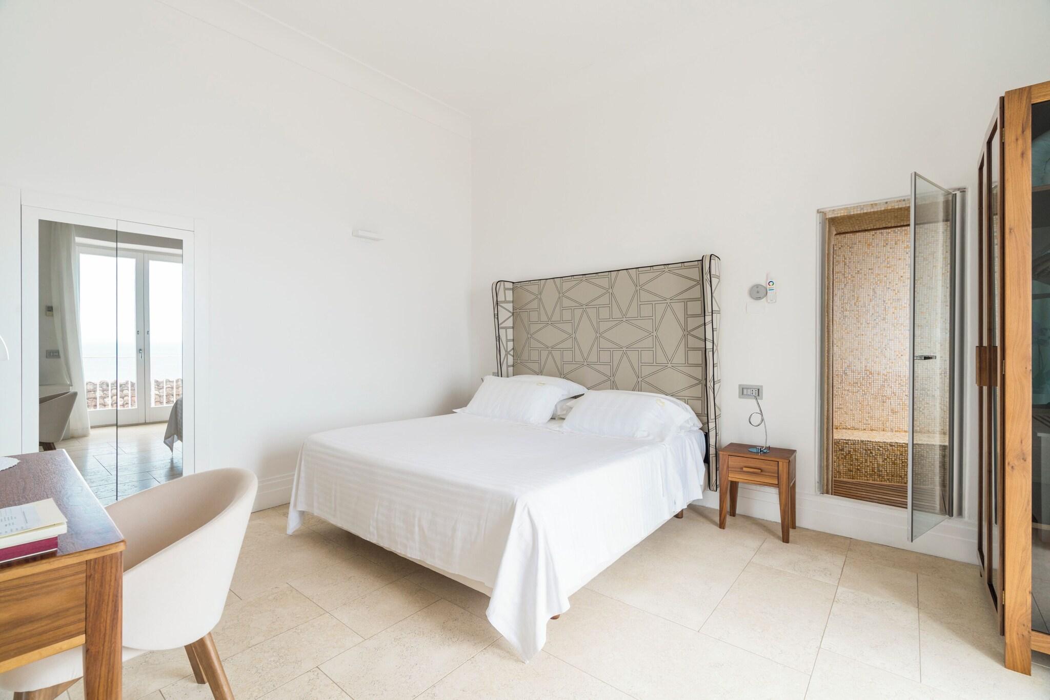 Double Queen Size Bed