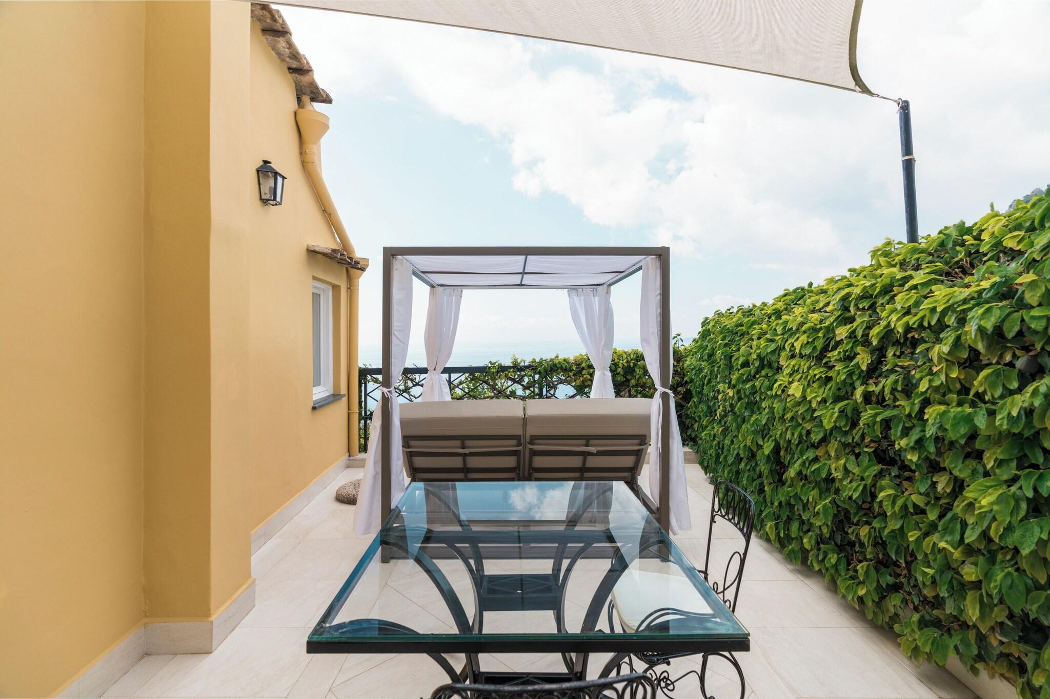 Twin Sea View with Balcony