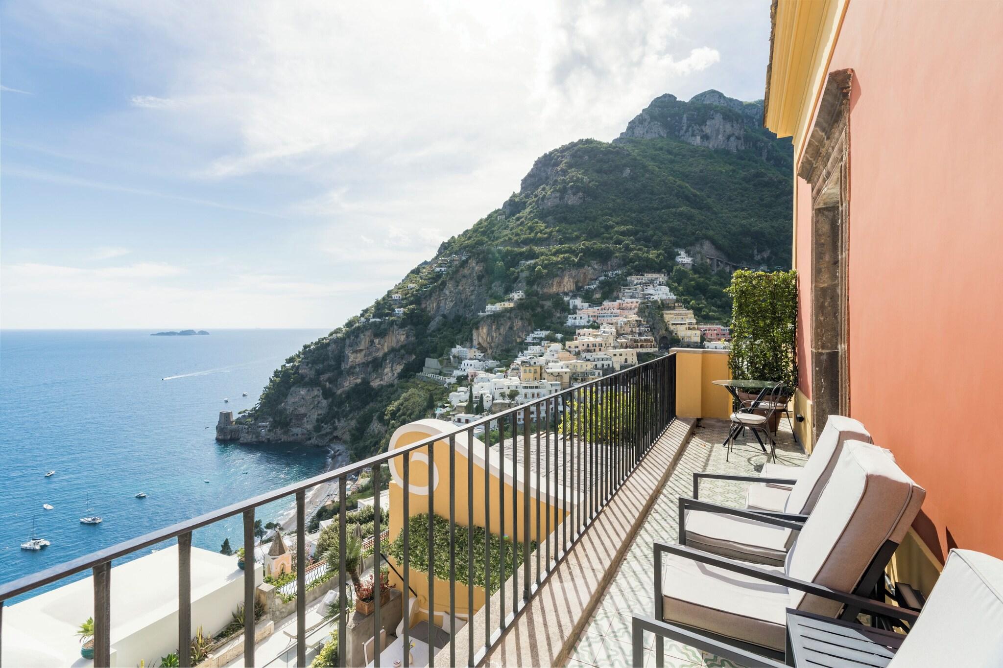 Double Deluxe Sea View with Balcony