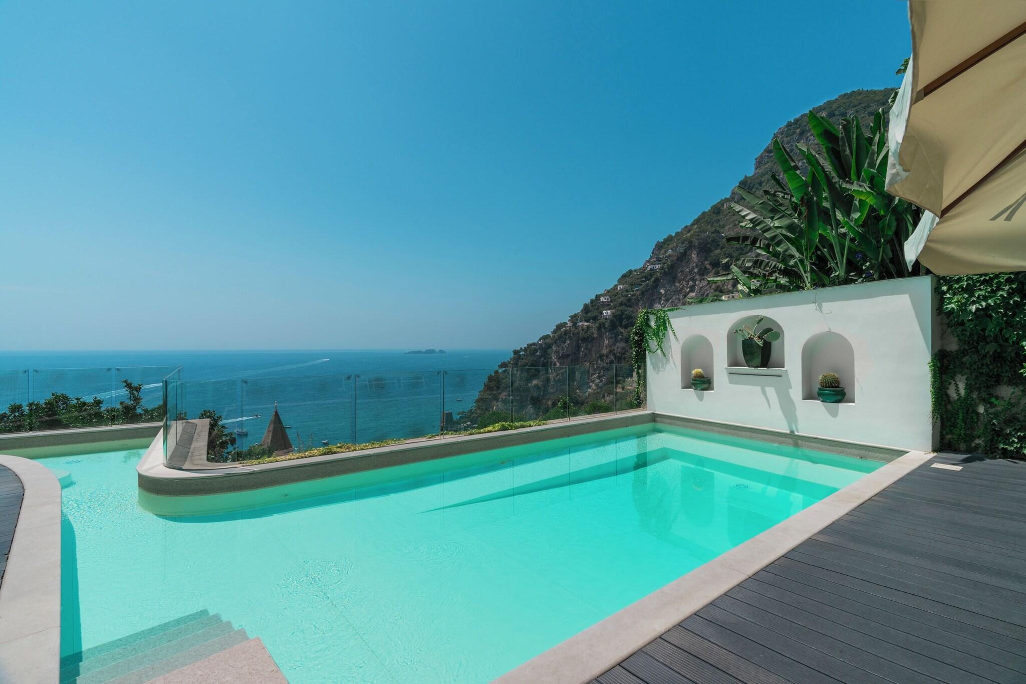 Suite with Private Pool