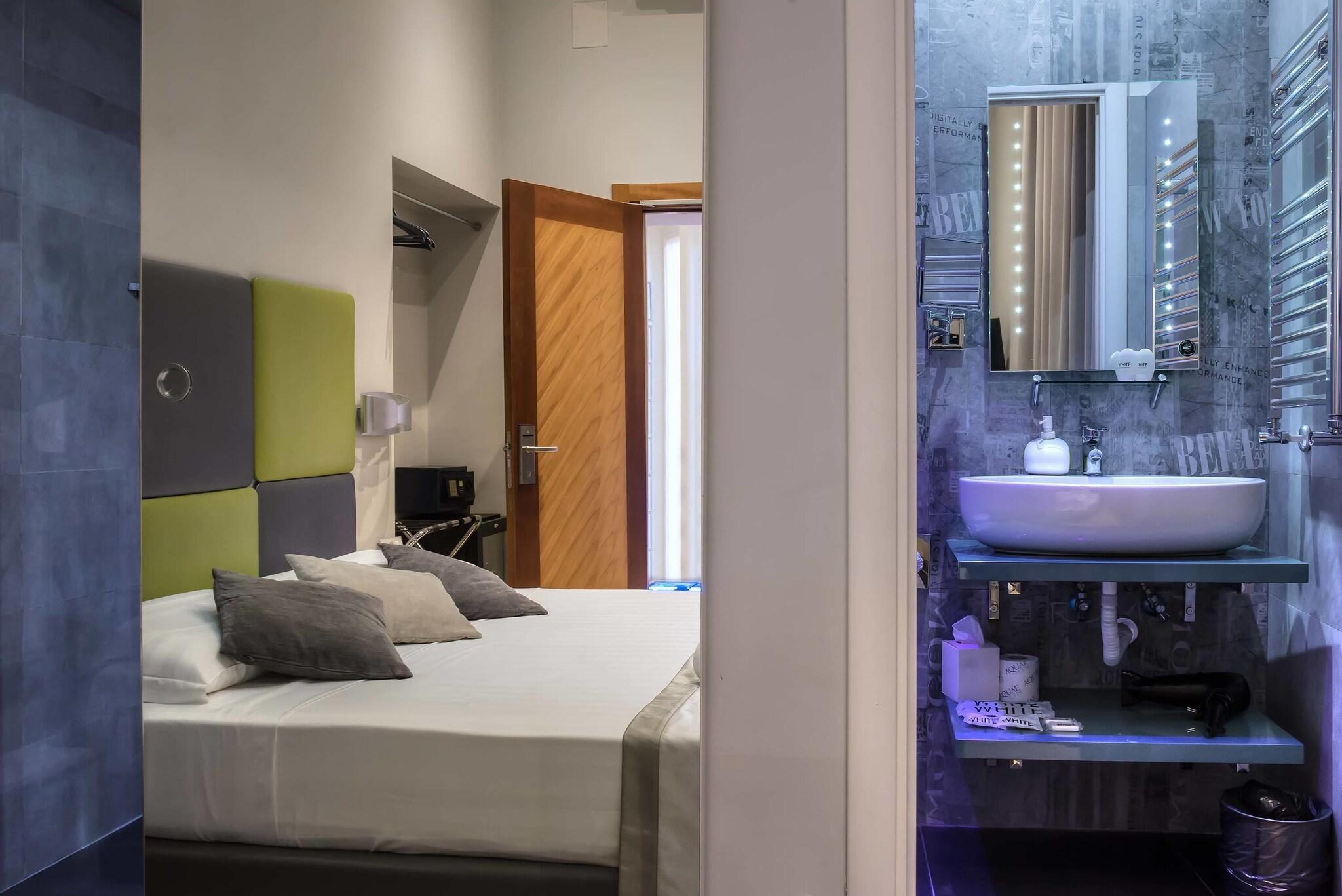 Double Queen Size Bed