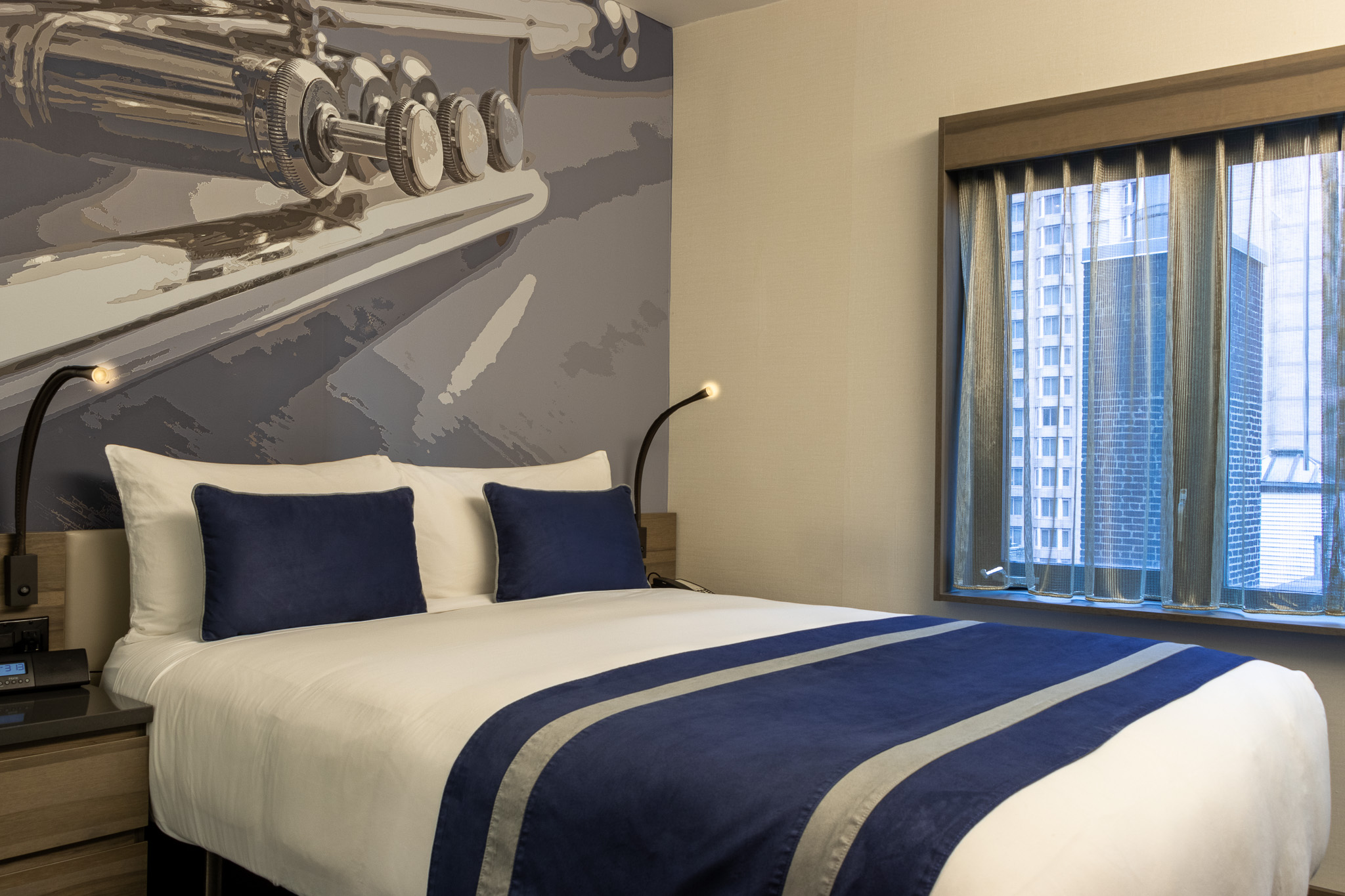 Double Accessible-queen Size Bed