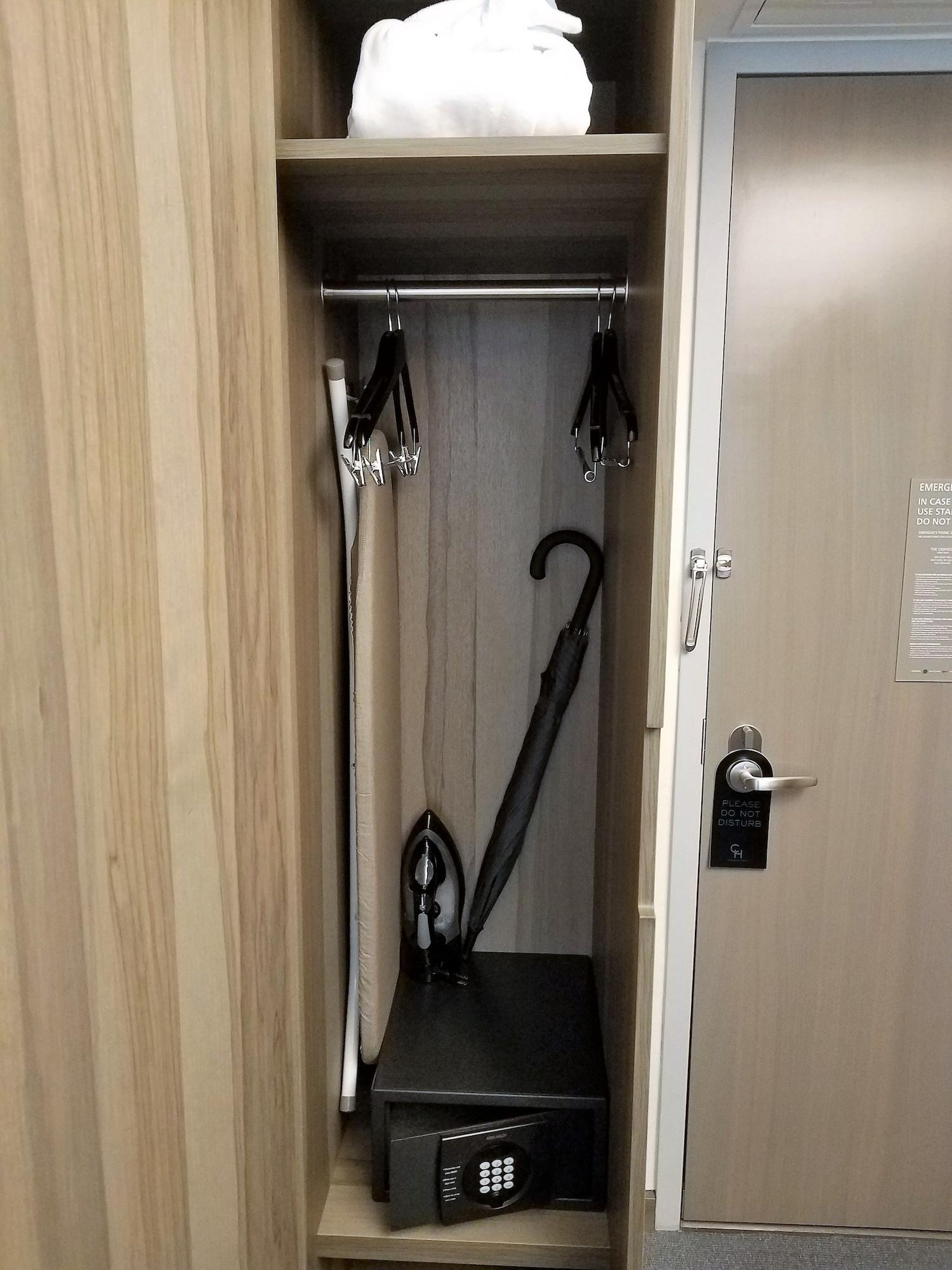 Double Superior Queen Bed