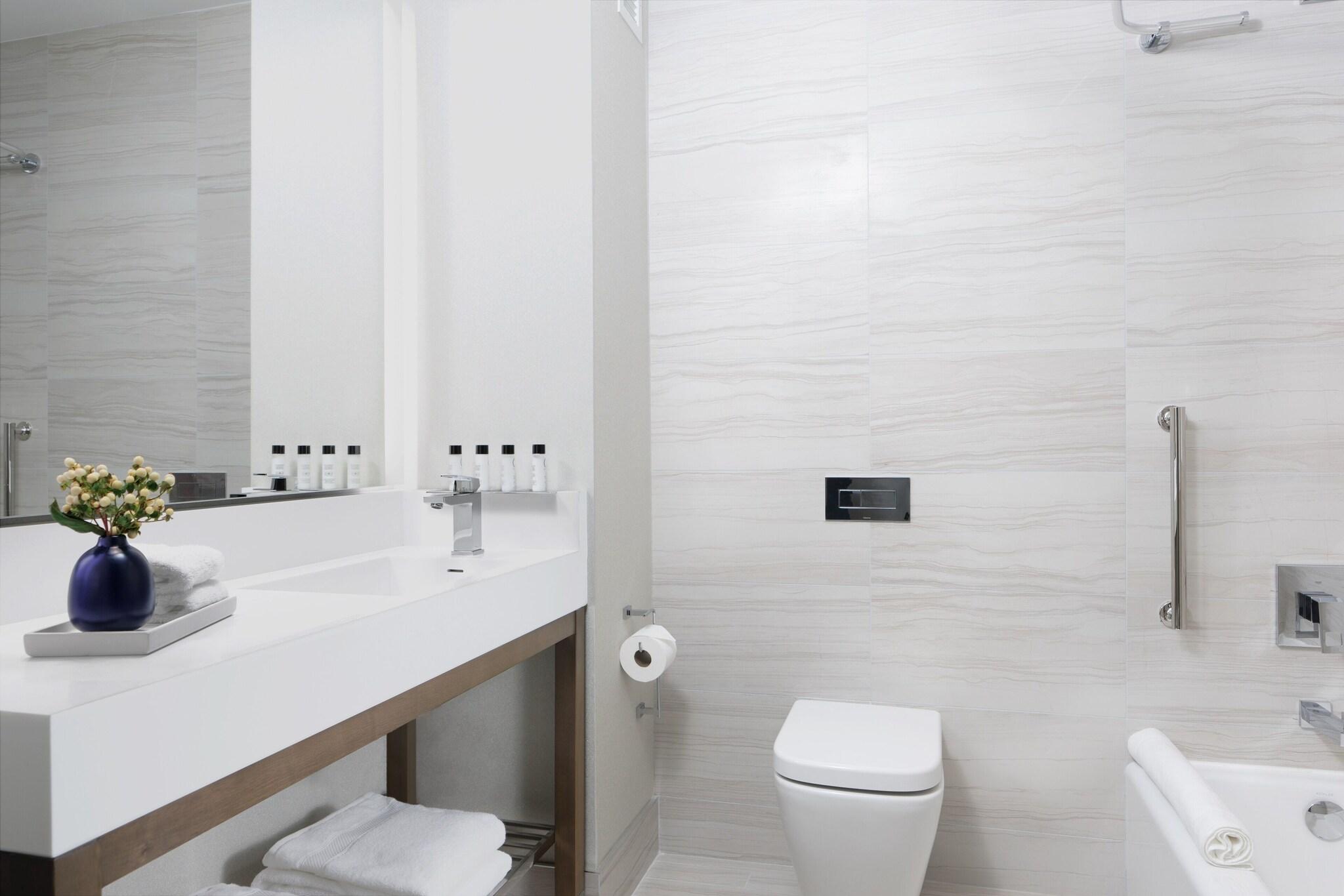 Double Accessible-two Queen Beds