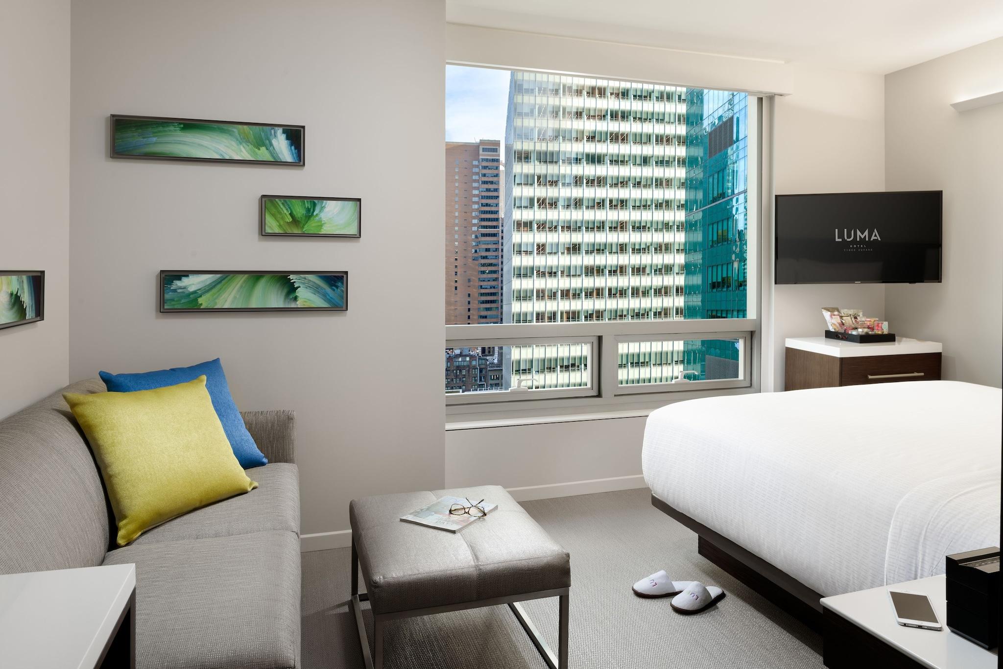 Double Accessible with Views