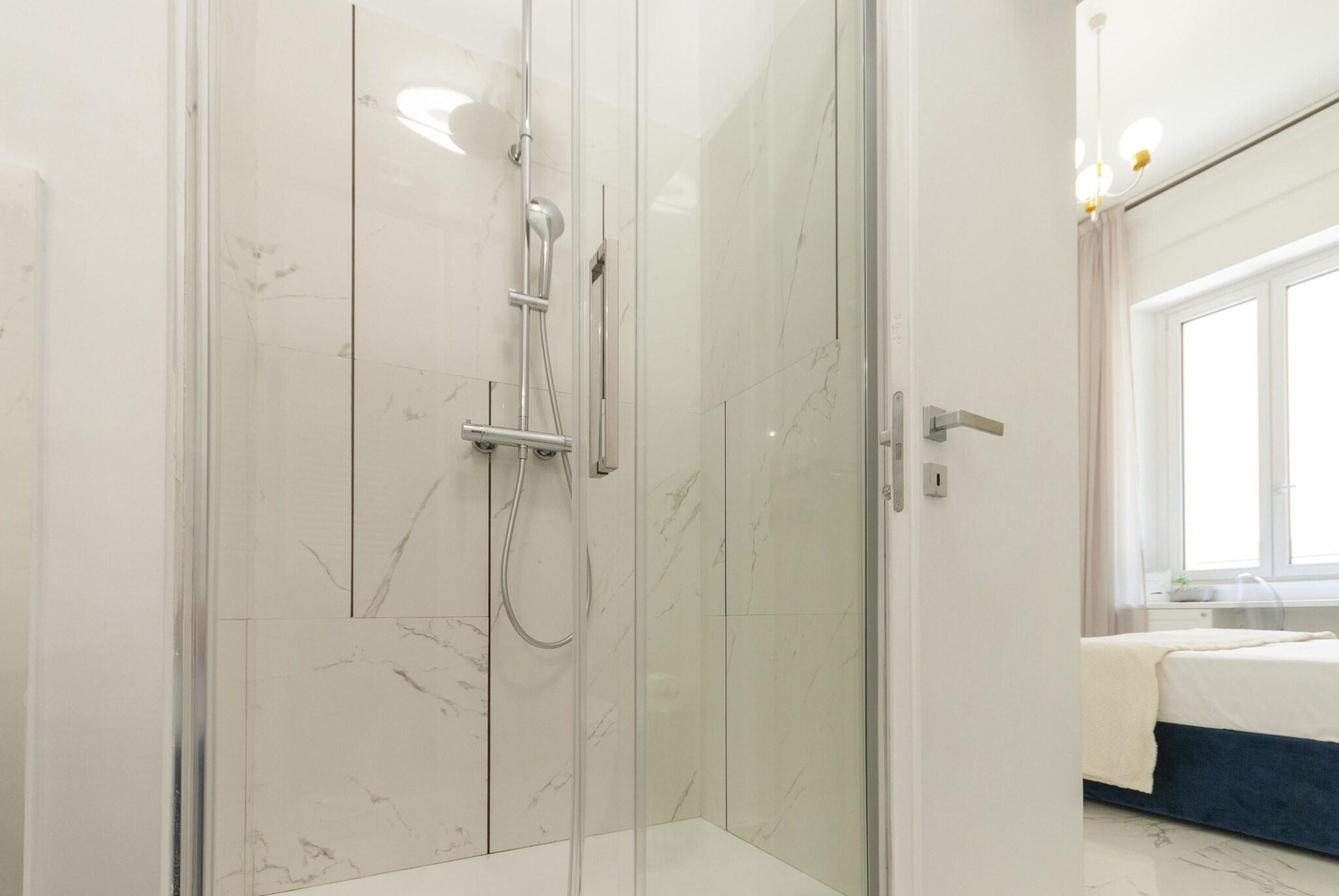 Double Deluxe Queen Bed