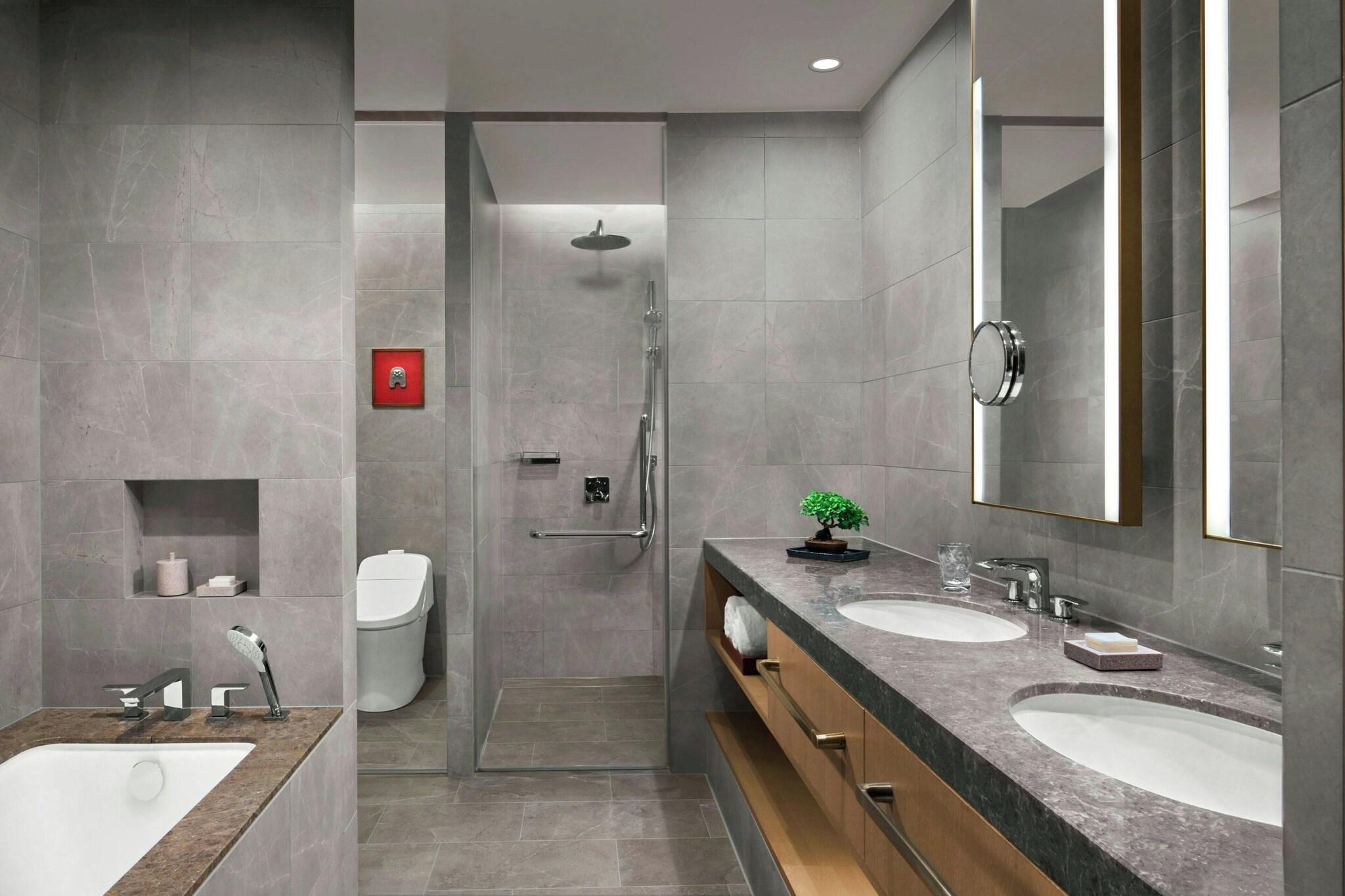 Junior Suite with Double Bed