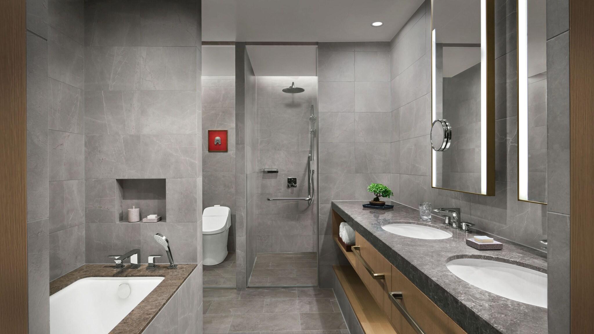 Junior Suite King Size Bed