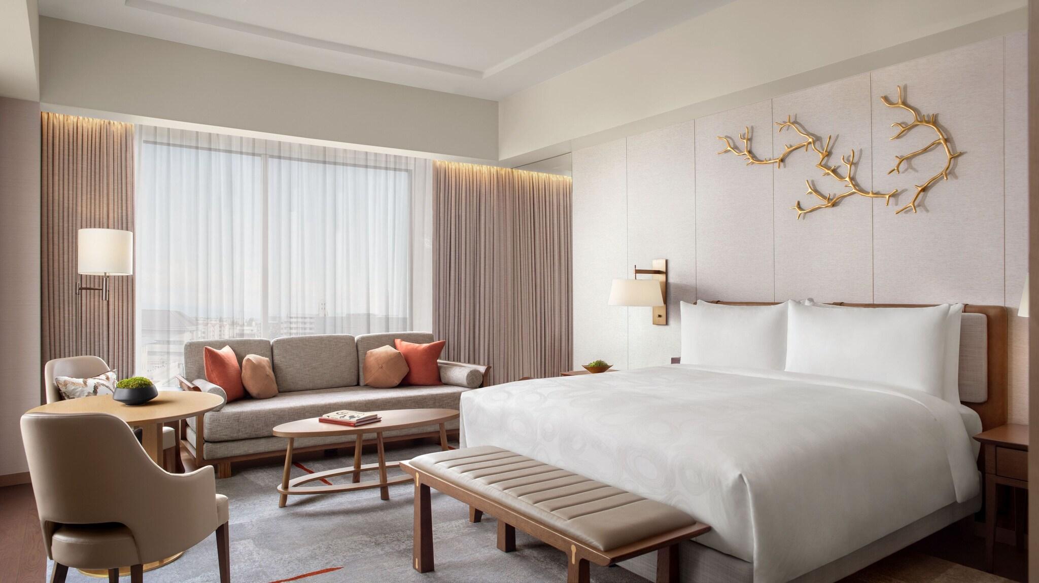 Junior Suite King Size Bed