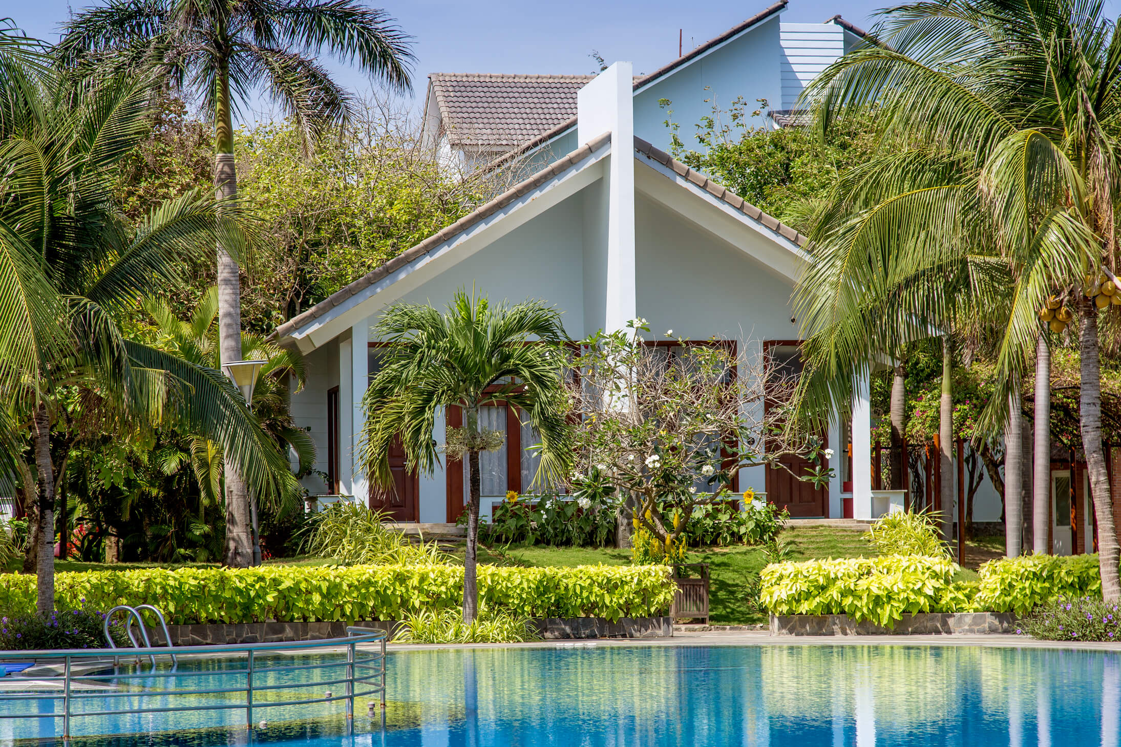 Bungalow Deluxe Pool View