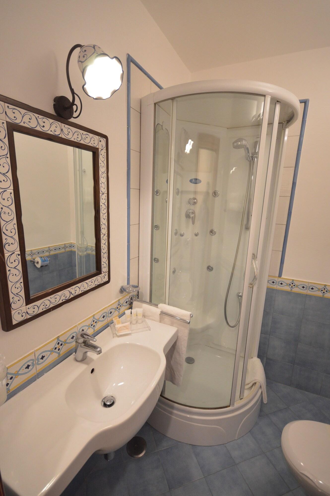 Double Queen Size Bed