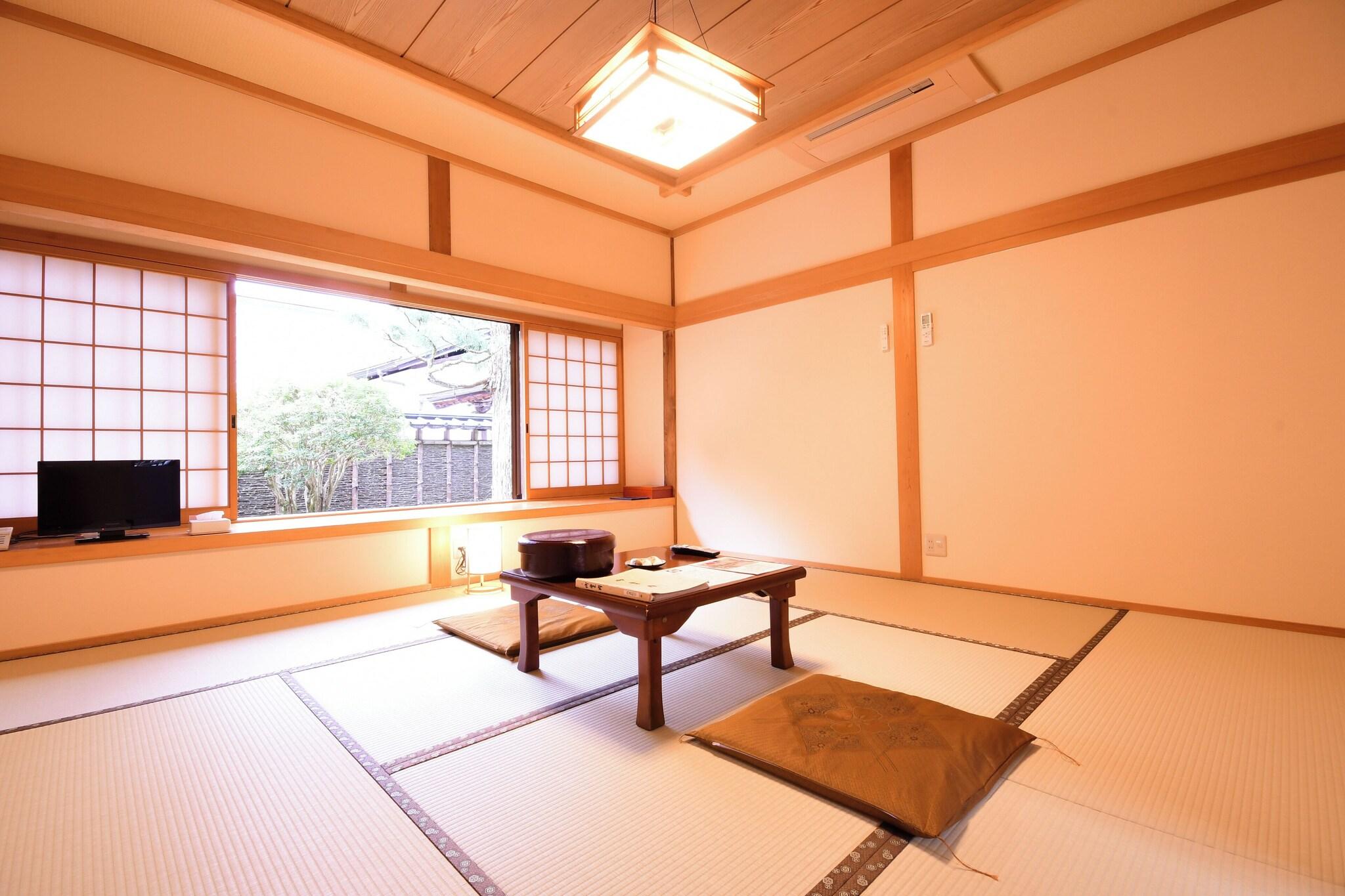 Triple Superior Non Smoking