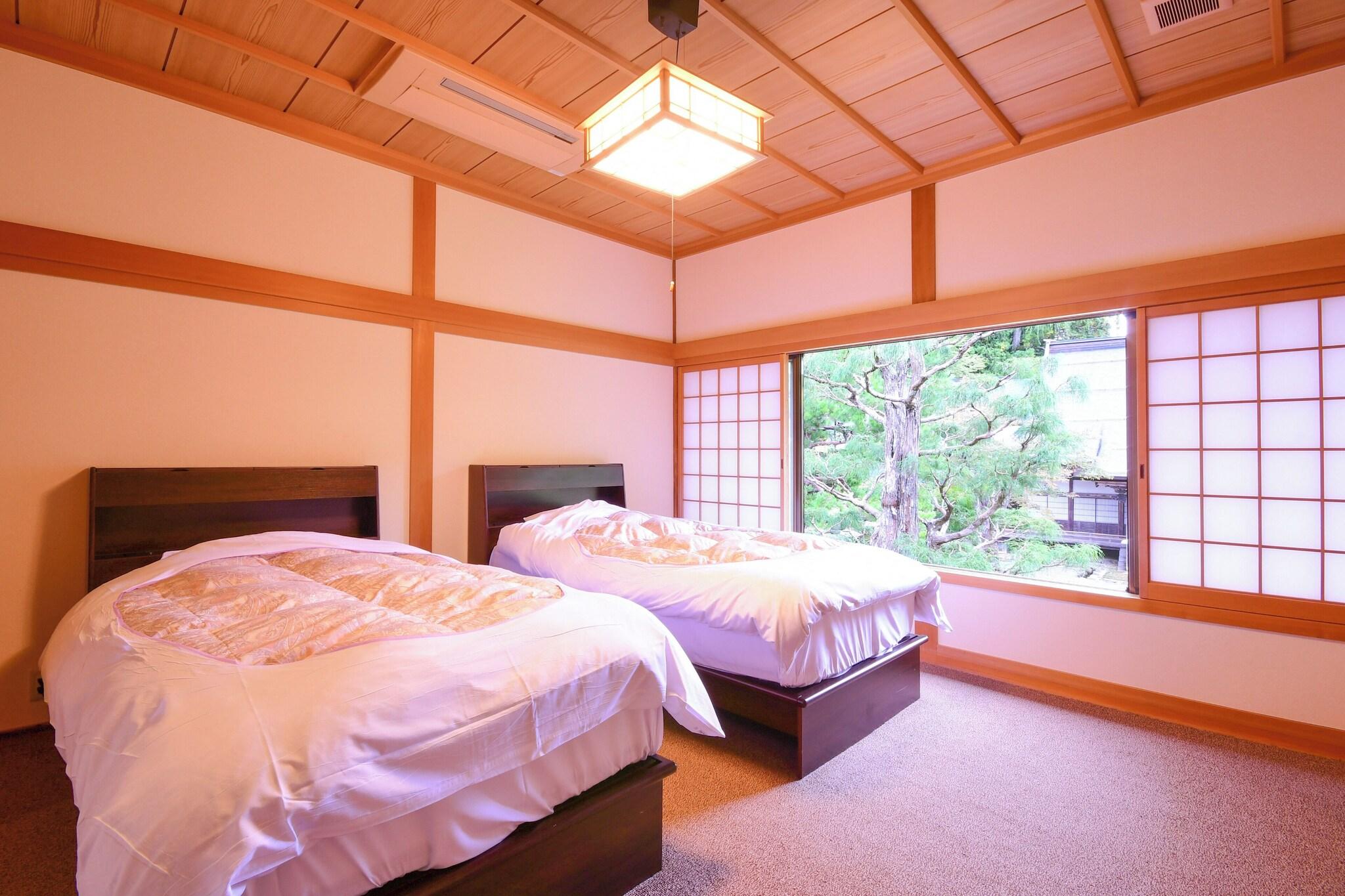 Family Room Deluxe Two Beds