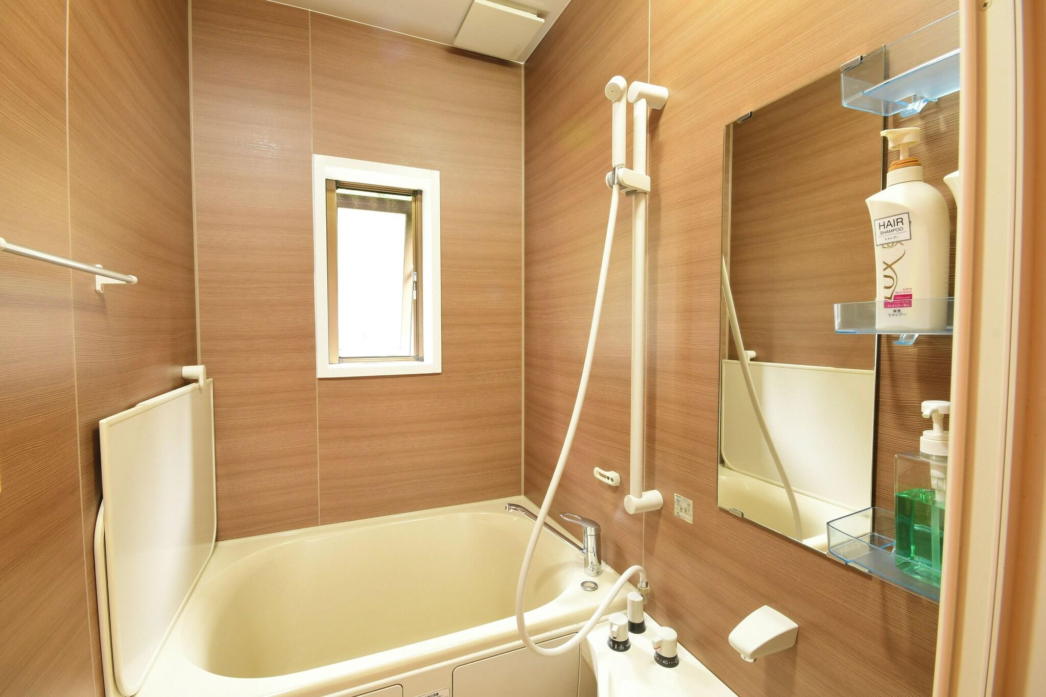 Triple Deluxe Non Smoking