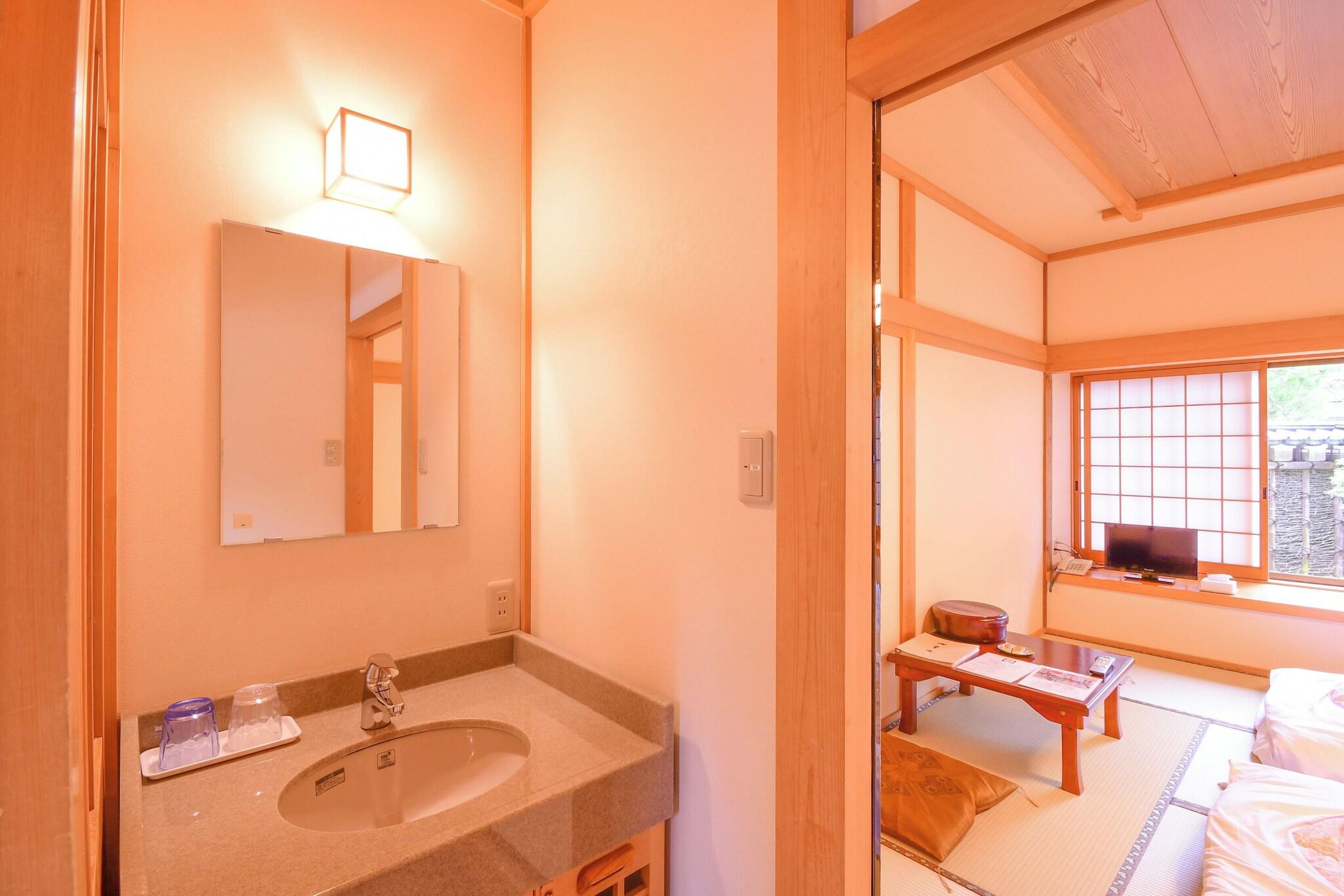 Triple Superior Non Smoking