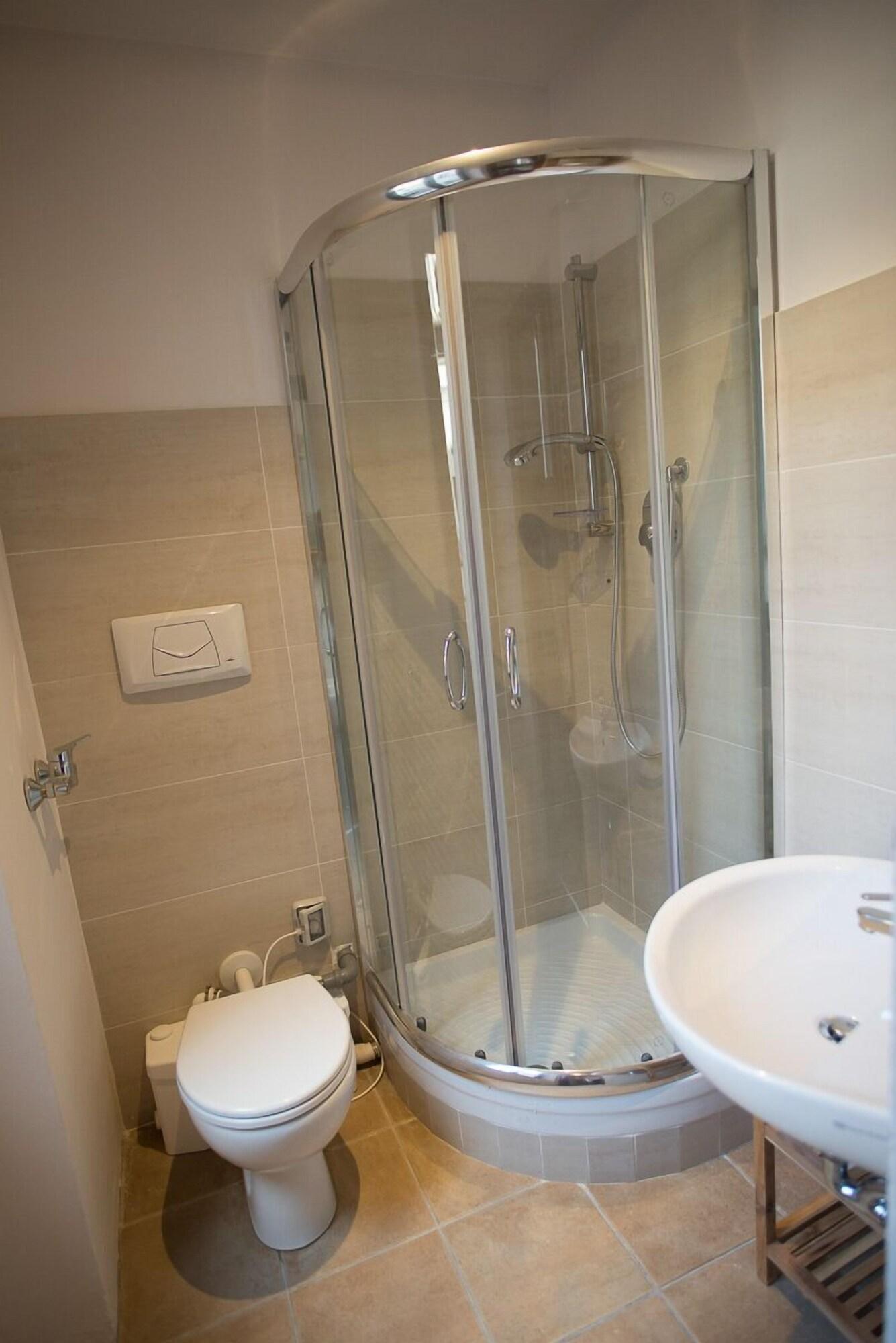 Double Queen Size Bed