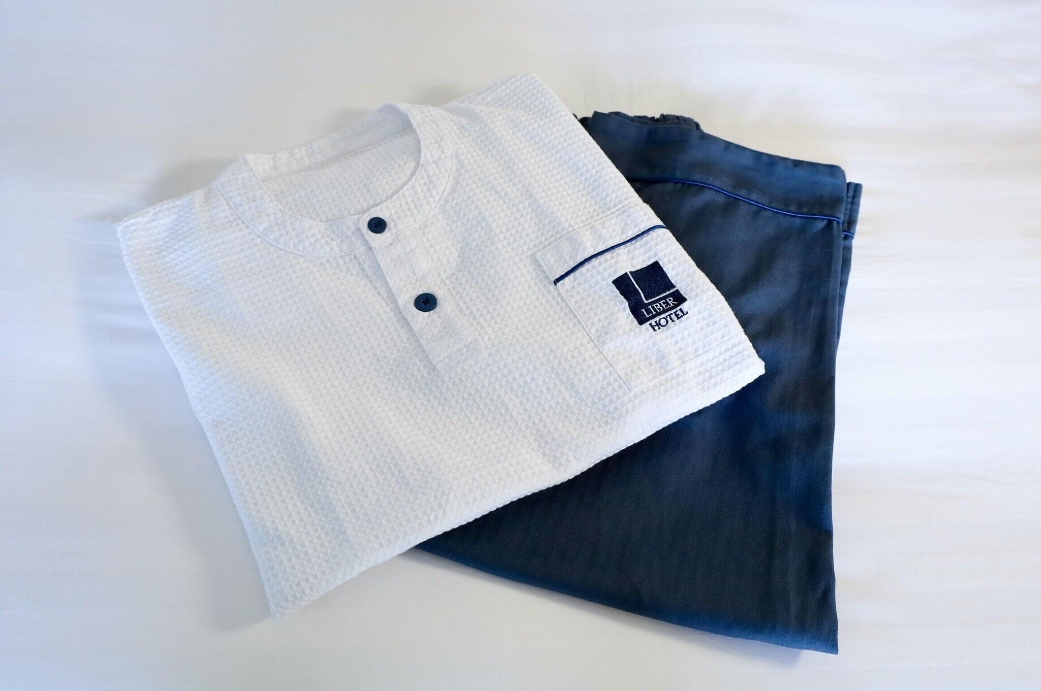 Double Queen Bed Non Smoking