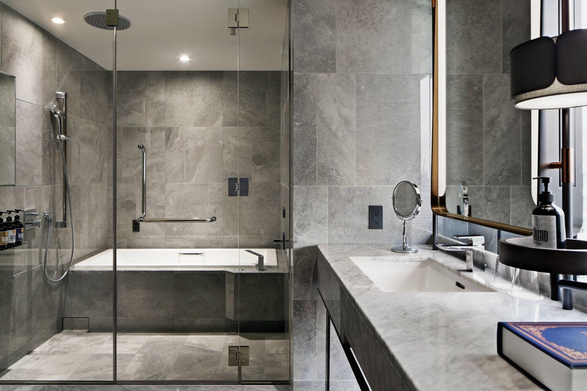 Suite King Bed Non Smoking