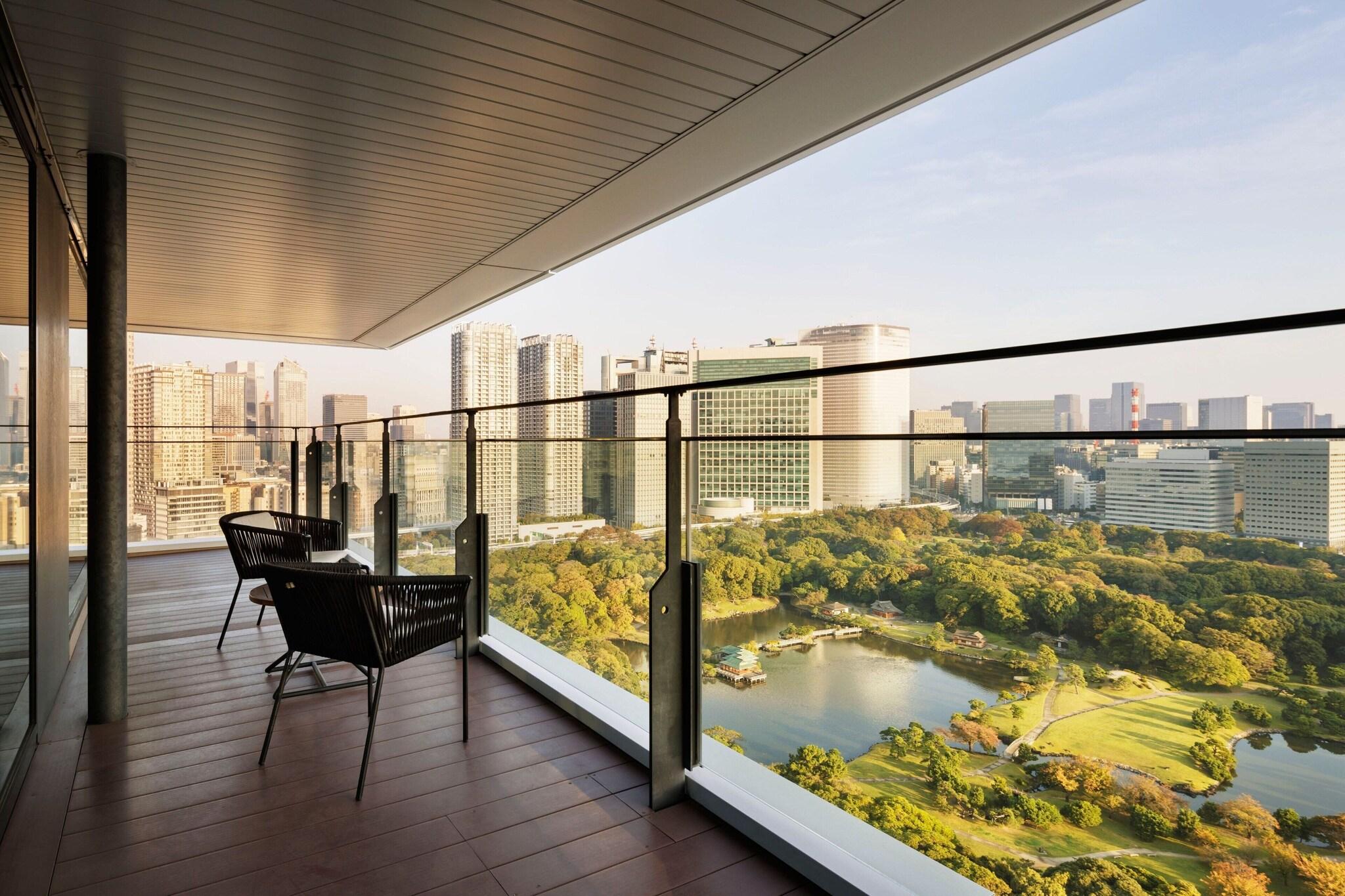 Suite Two Double Beds Non Smoking