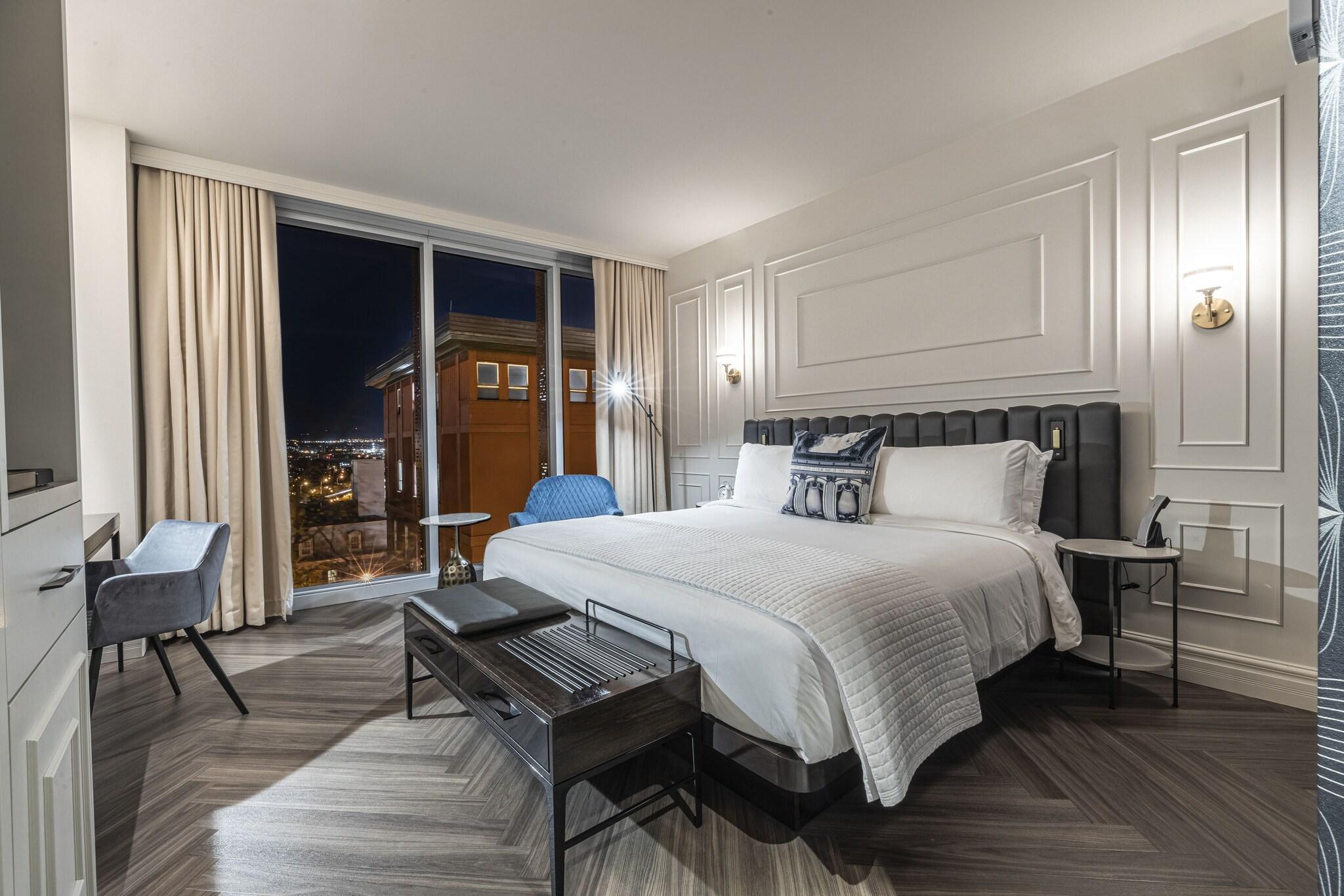 Double King Size Bed