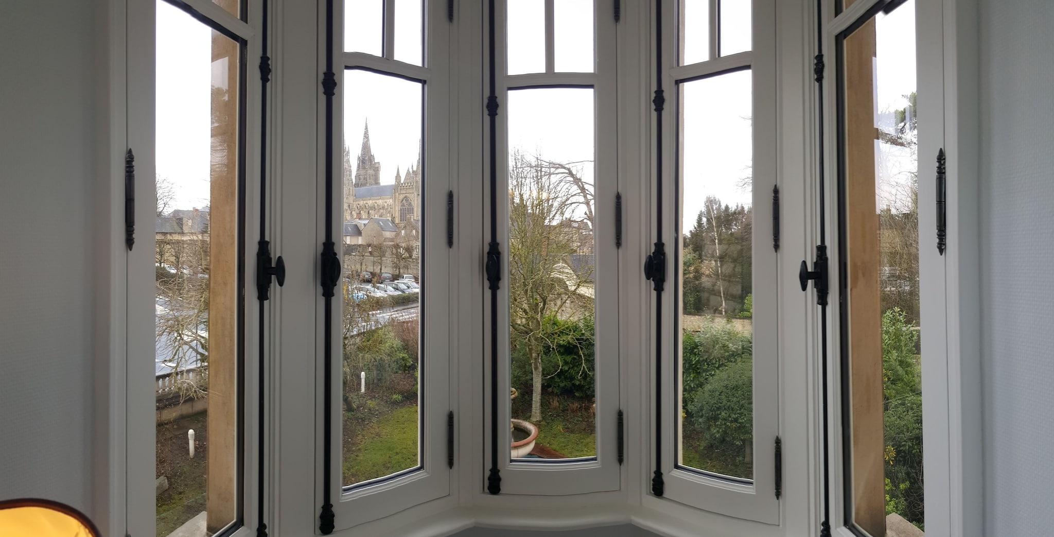 Double Superior Queen Bed