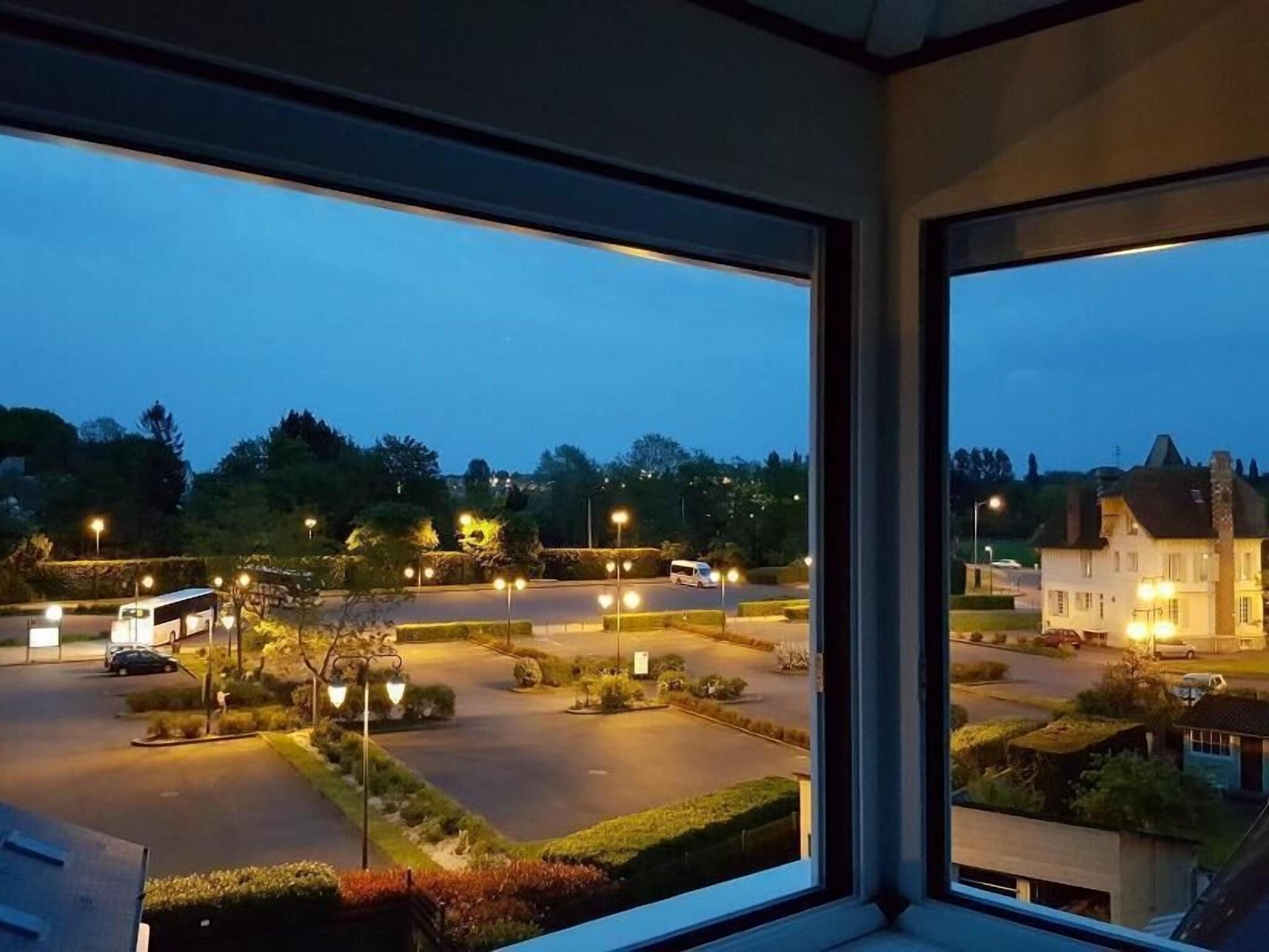 Apartment with Views