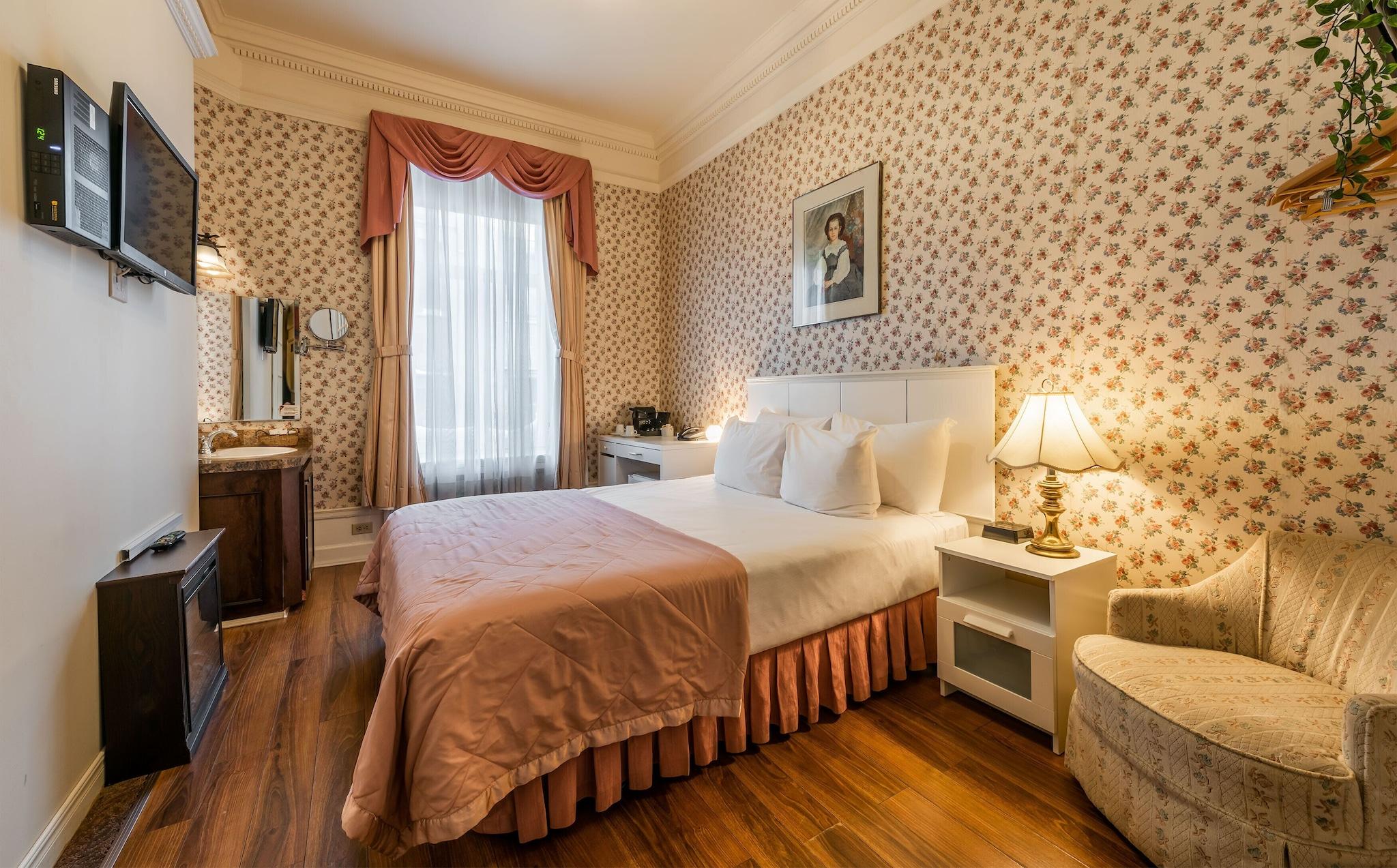 Double Queen Size Bed