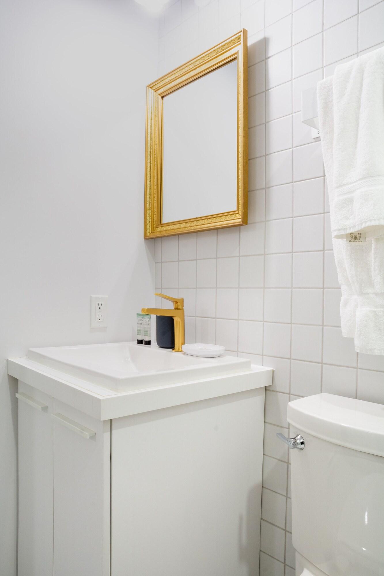 Double Business King Bed