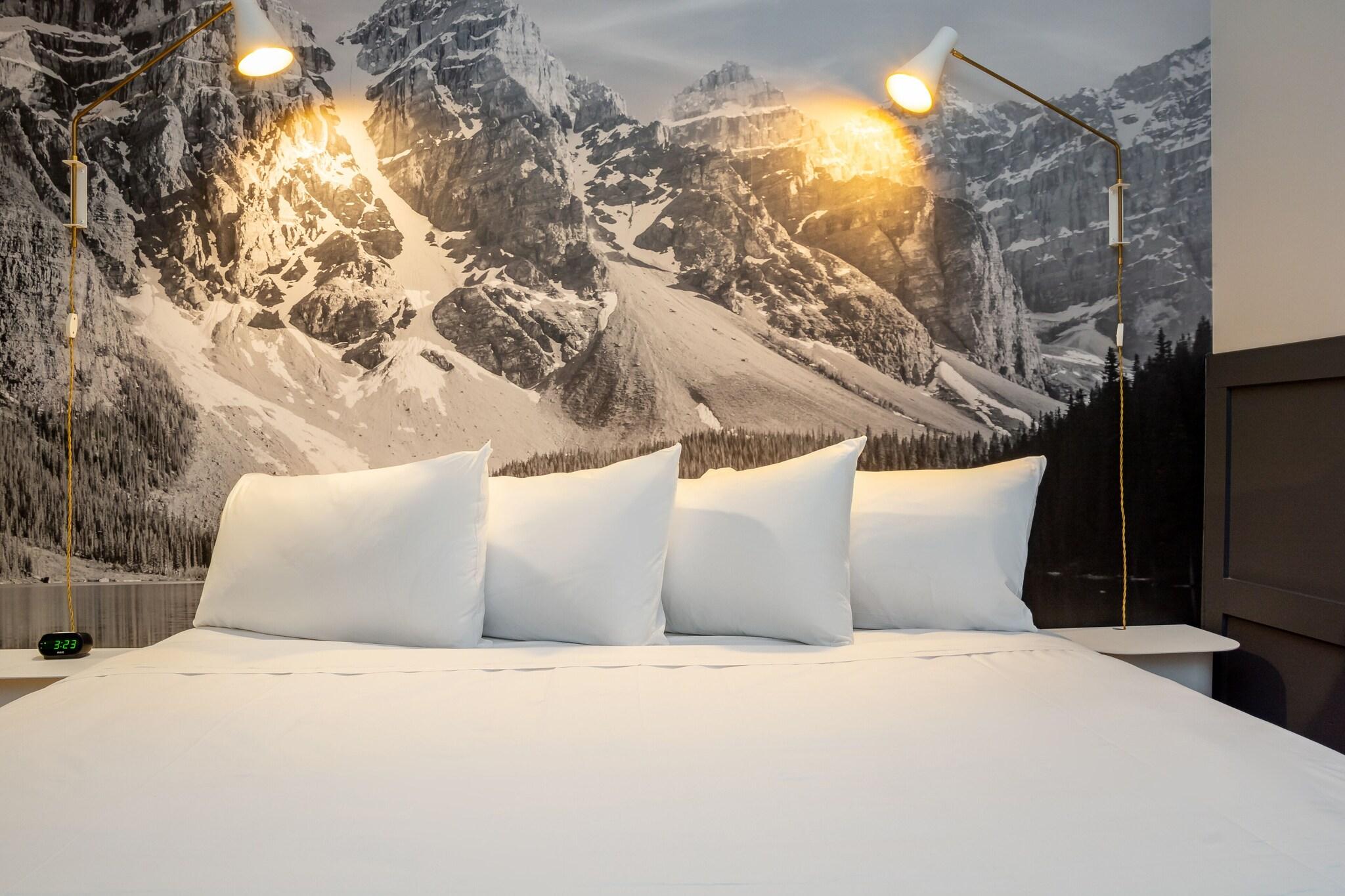 Double Business King Bed