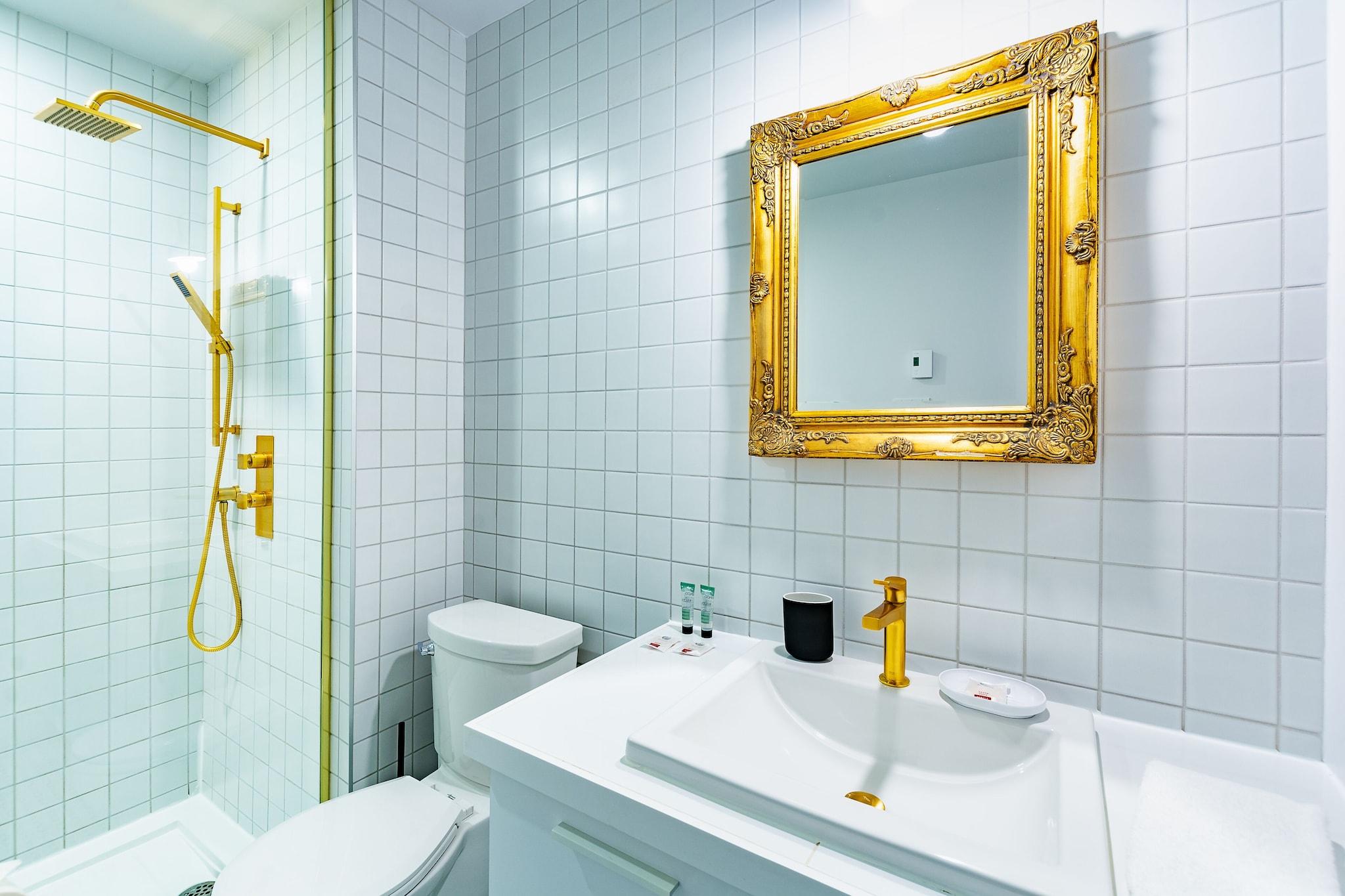 Double Queen Size Bed