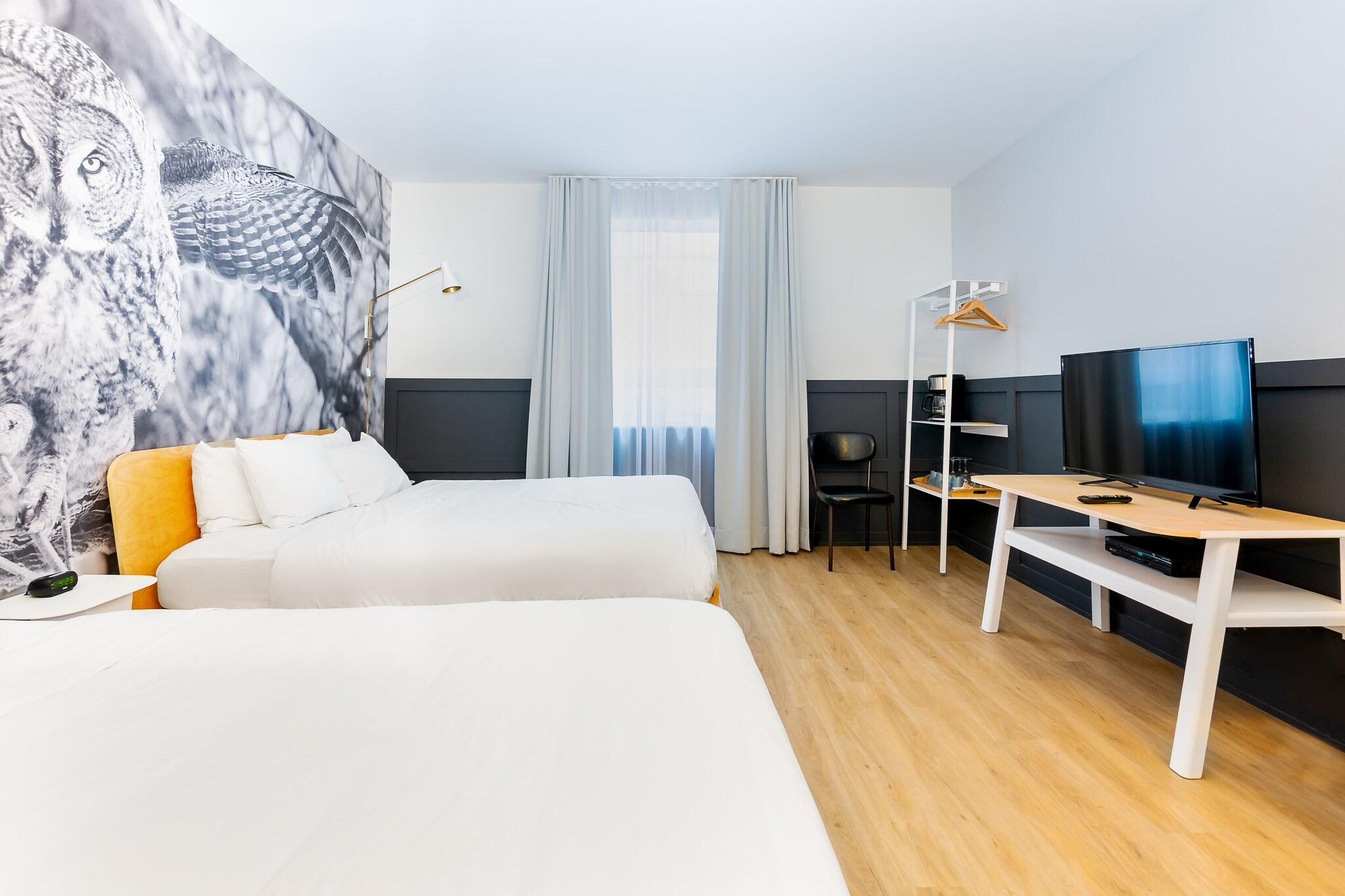 Double Queen Size Bed