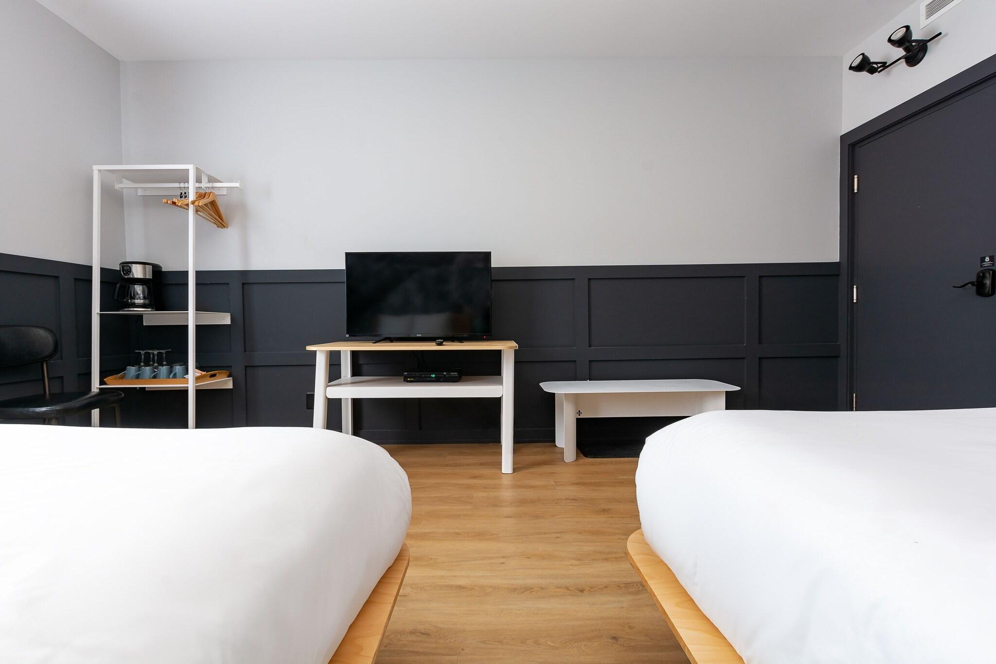 Double Two Queen Beds