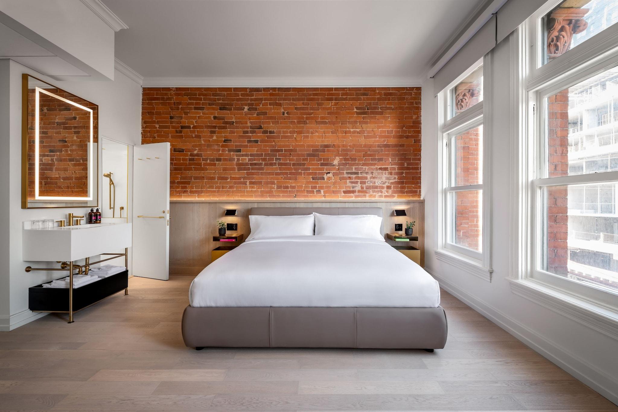 Studio King Size Bed