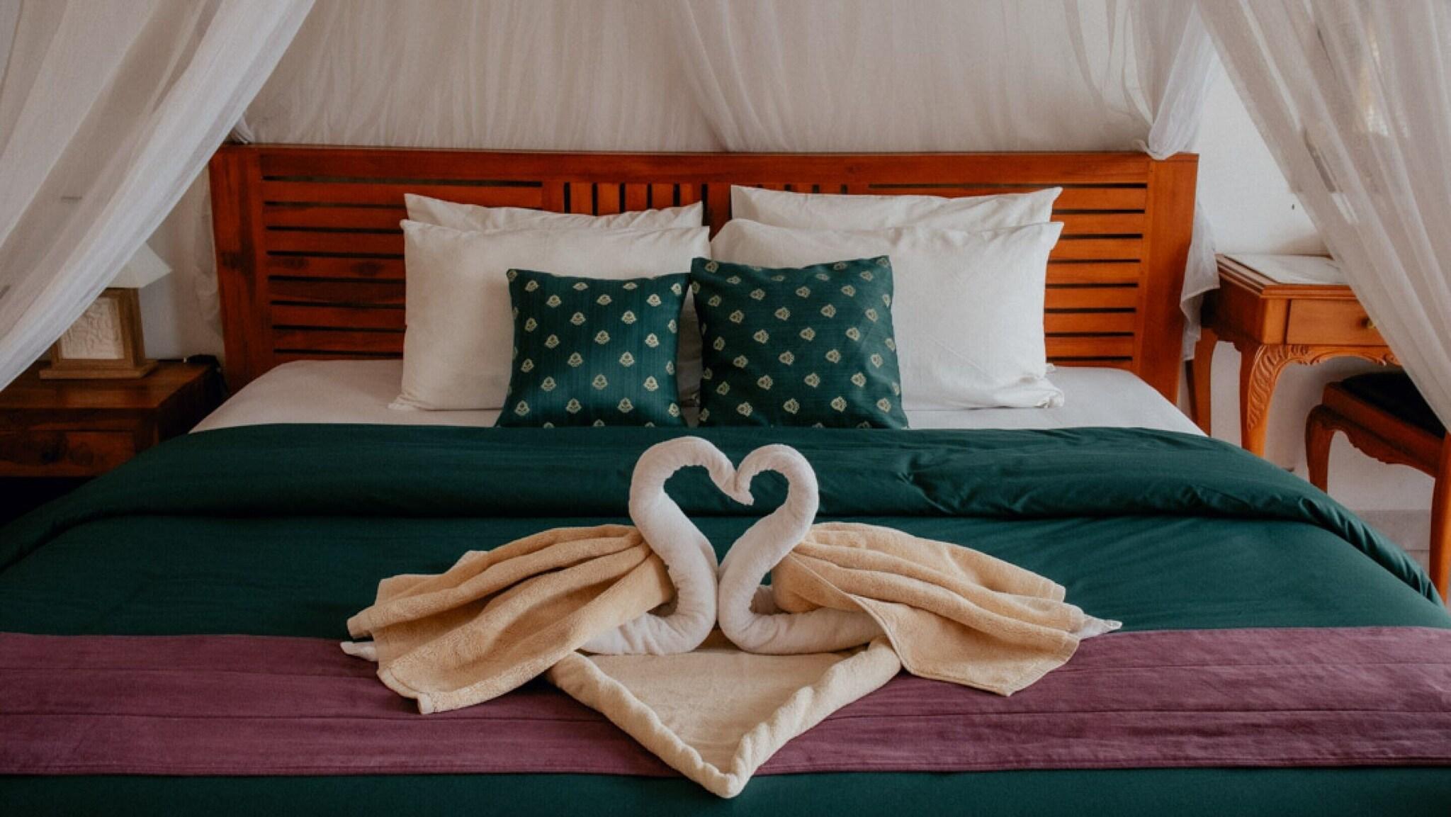 Double Deluxe King Bed