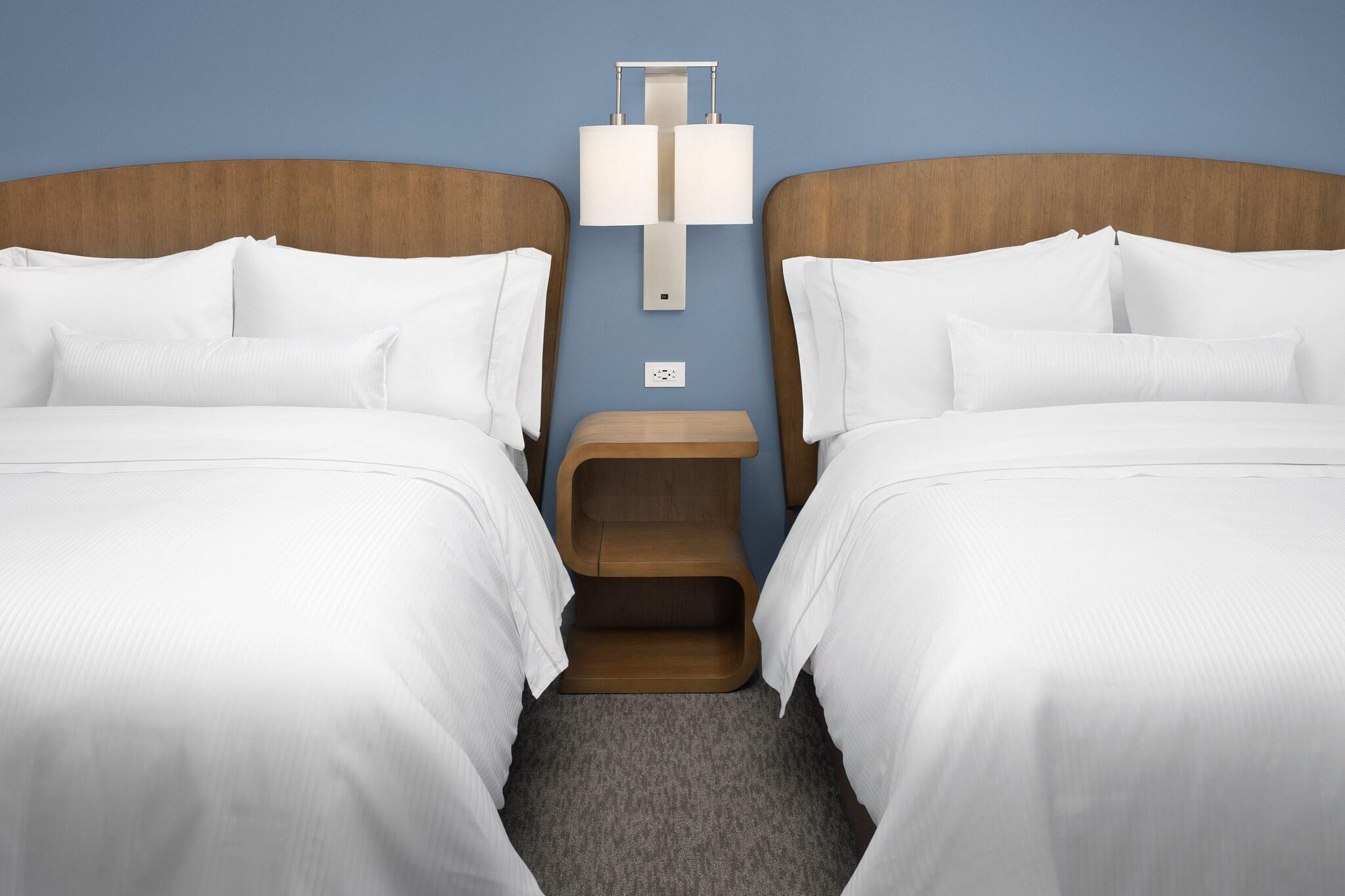 Quadruple Deluxe Two Queen Beds