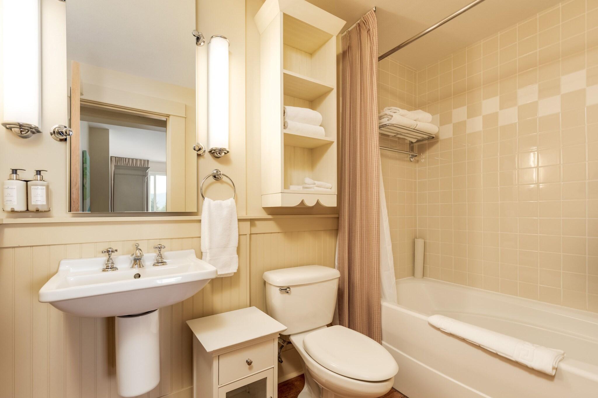 Double Two Queen Beds