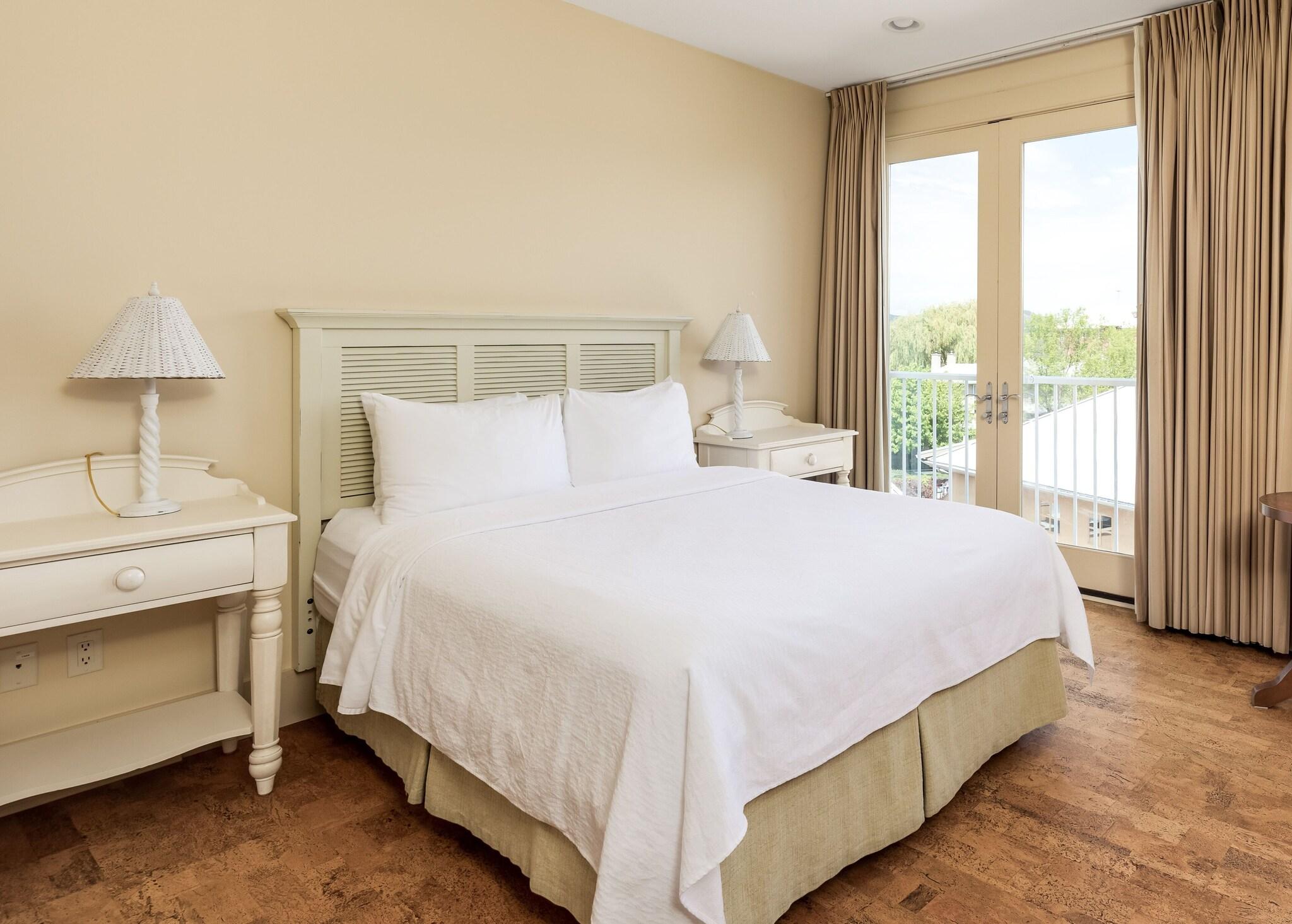 Double Queen Size Bed