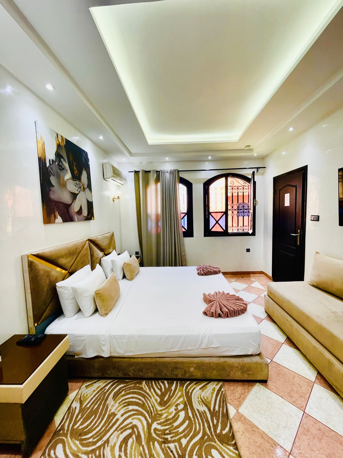 Double or Twin Superior King Bed