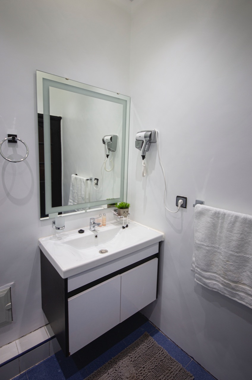 Double or Twin Superior King Bed