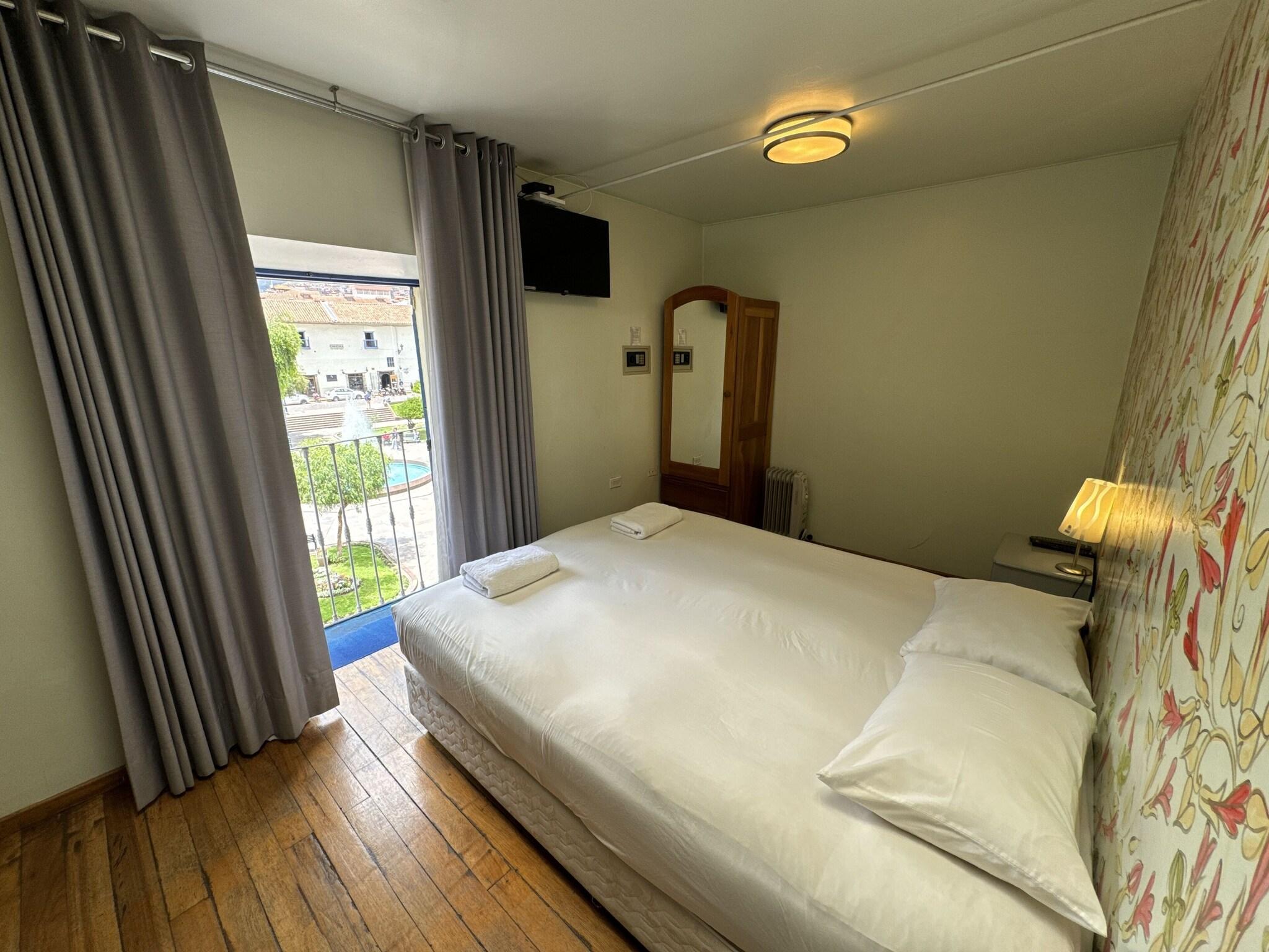 Double Queen Size Bed