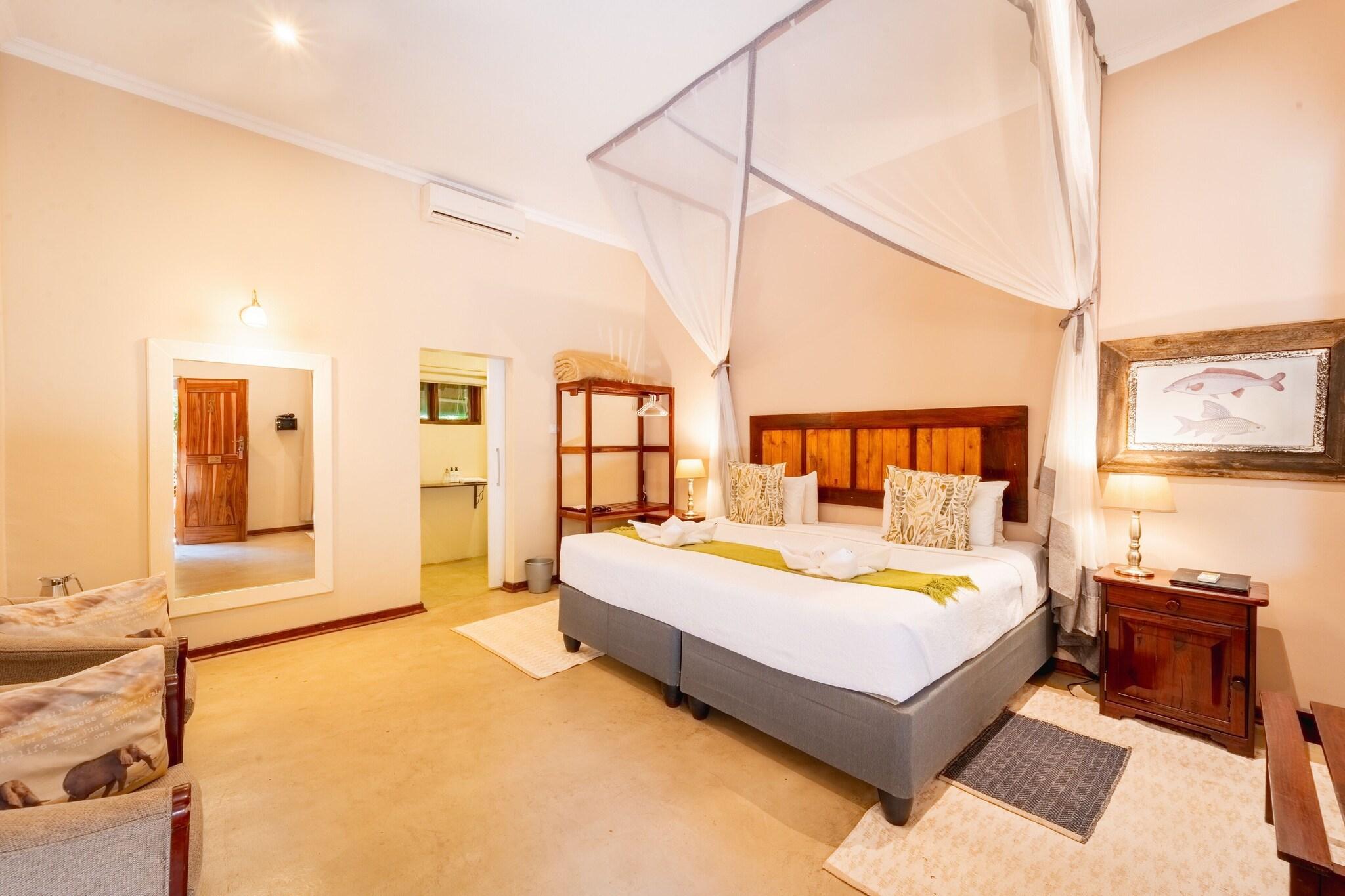 Double Classic Double Bed