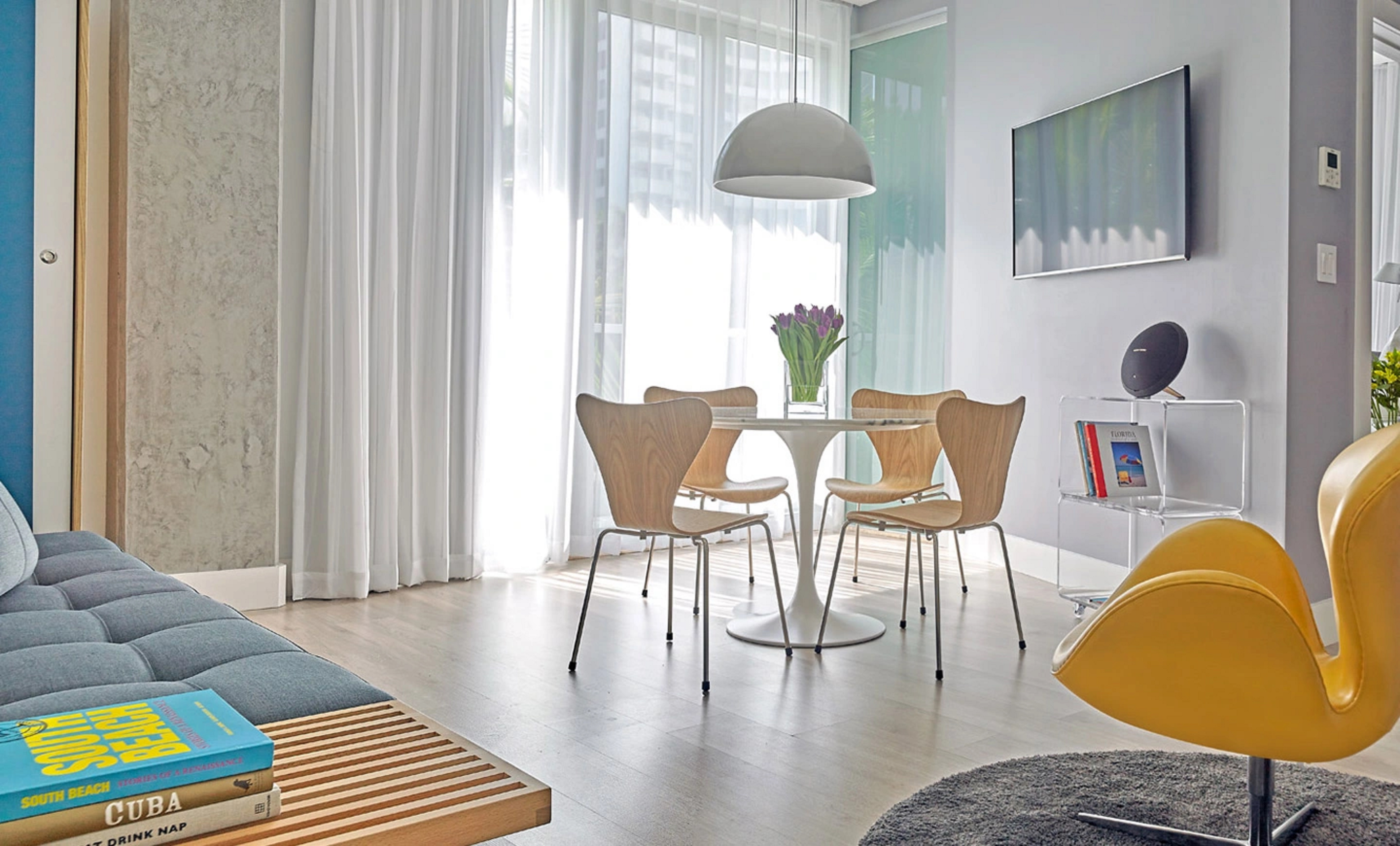 Suite One Bedroom with Kitchenette