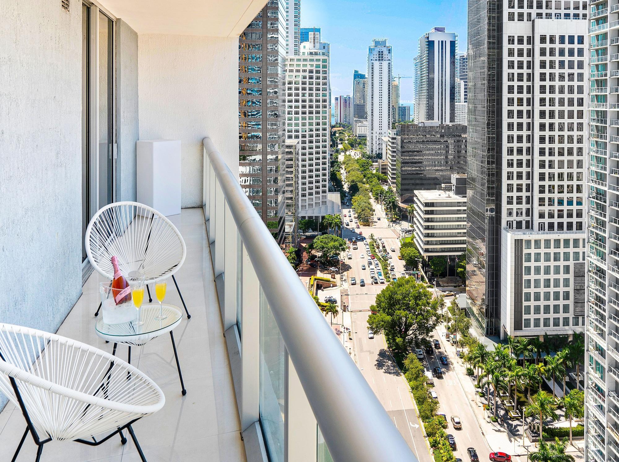 Apartment King Bed Two Bedrooms