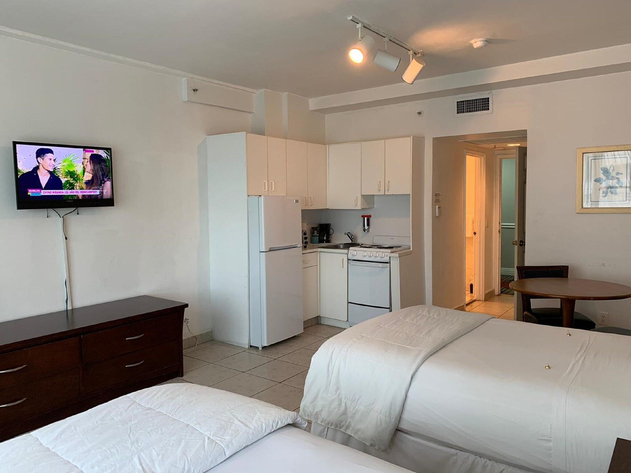 Studio Ocean View Two Double Beds