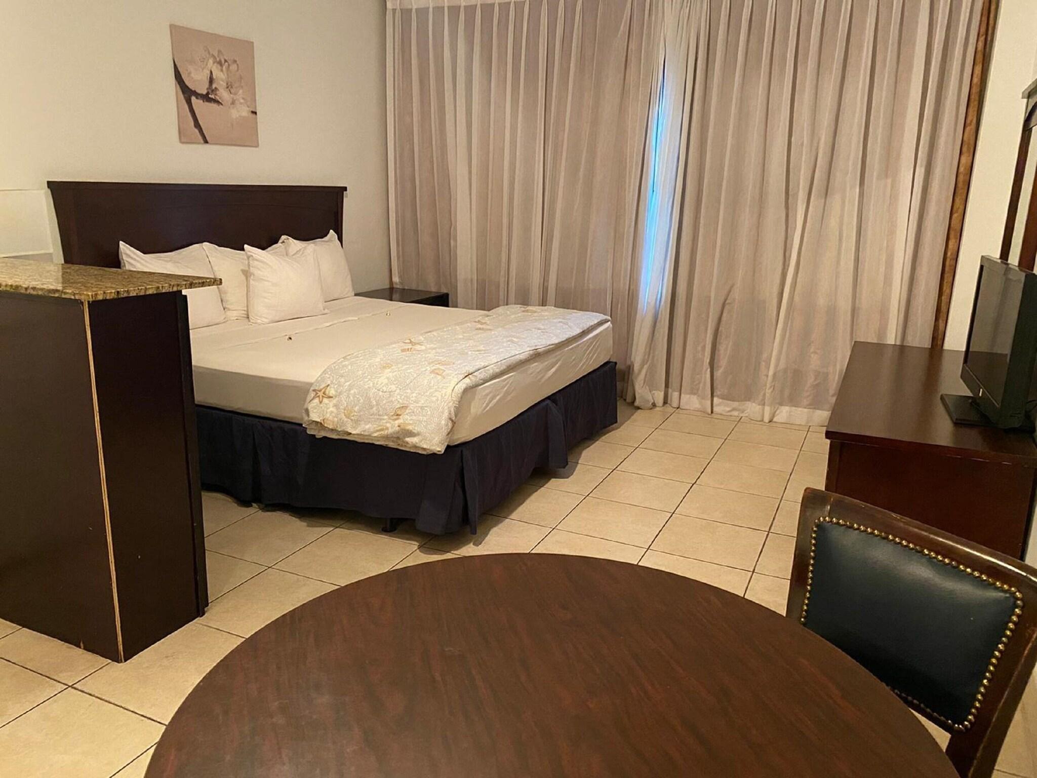 Studio Ocean View King Bed